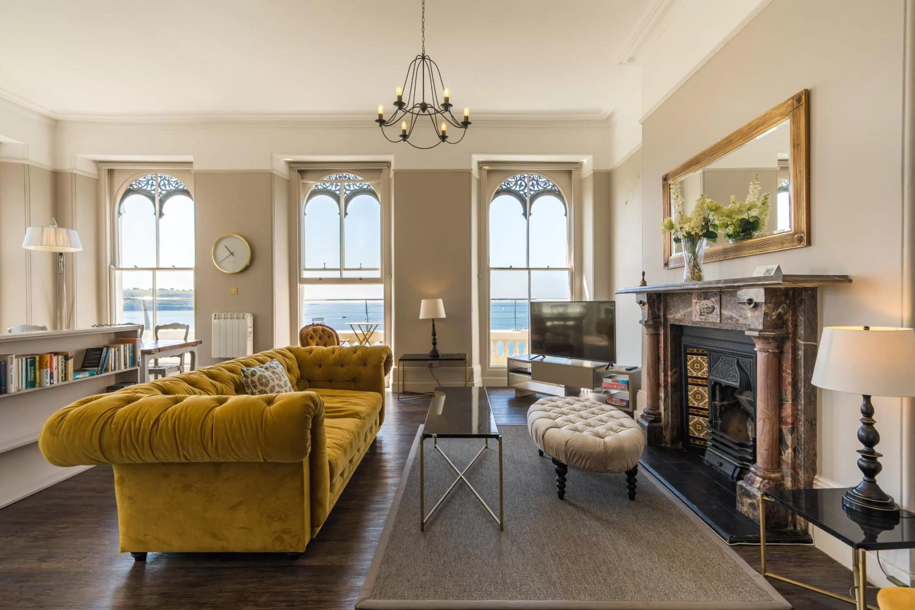 Living room in 1 Elliot Terrace