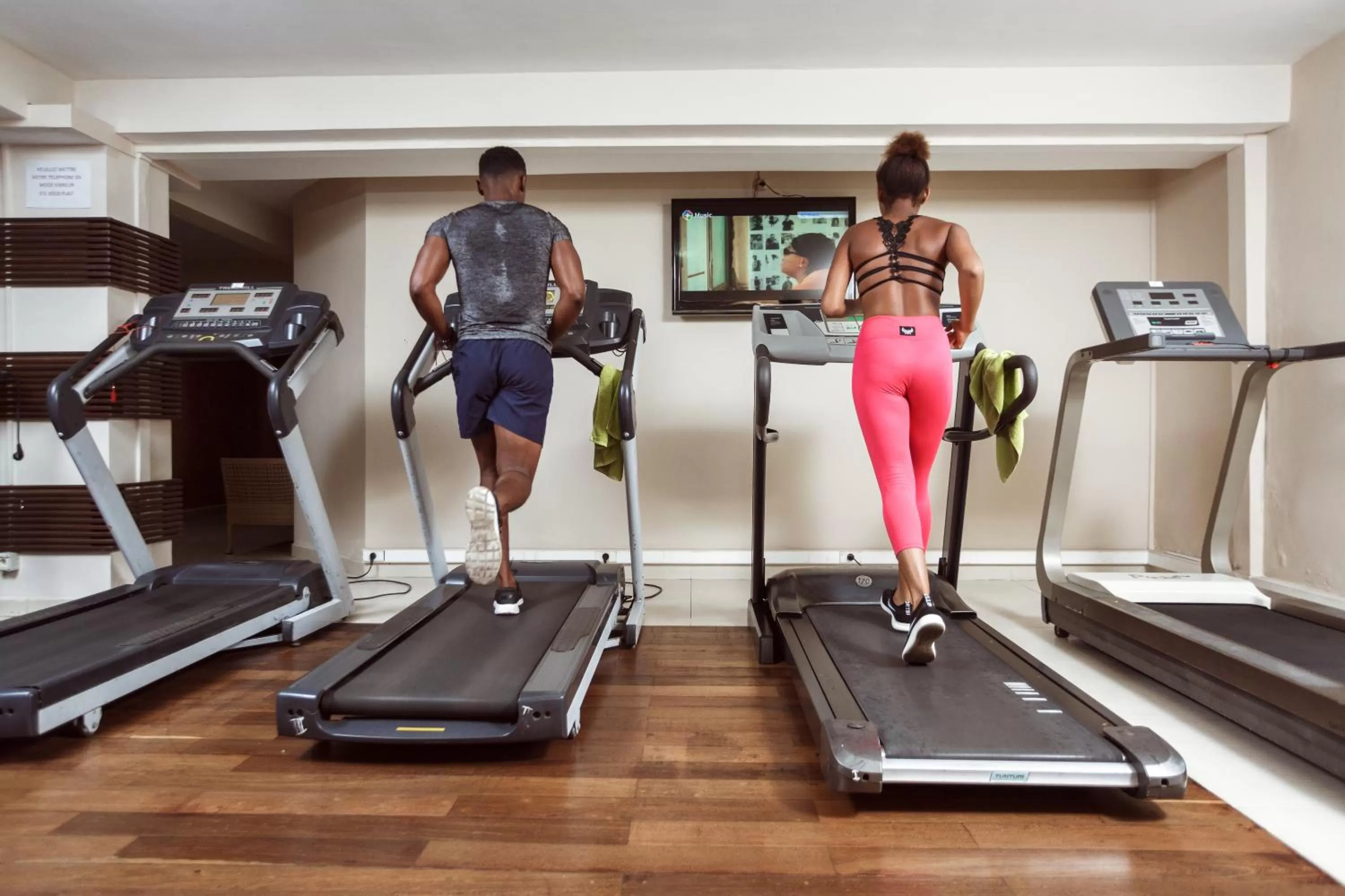 Fitness centre/facilities in Calypso Hôtel