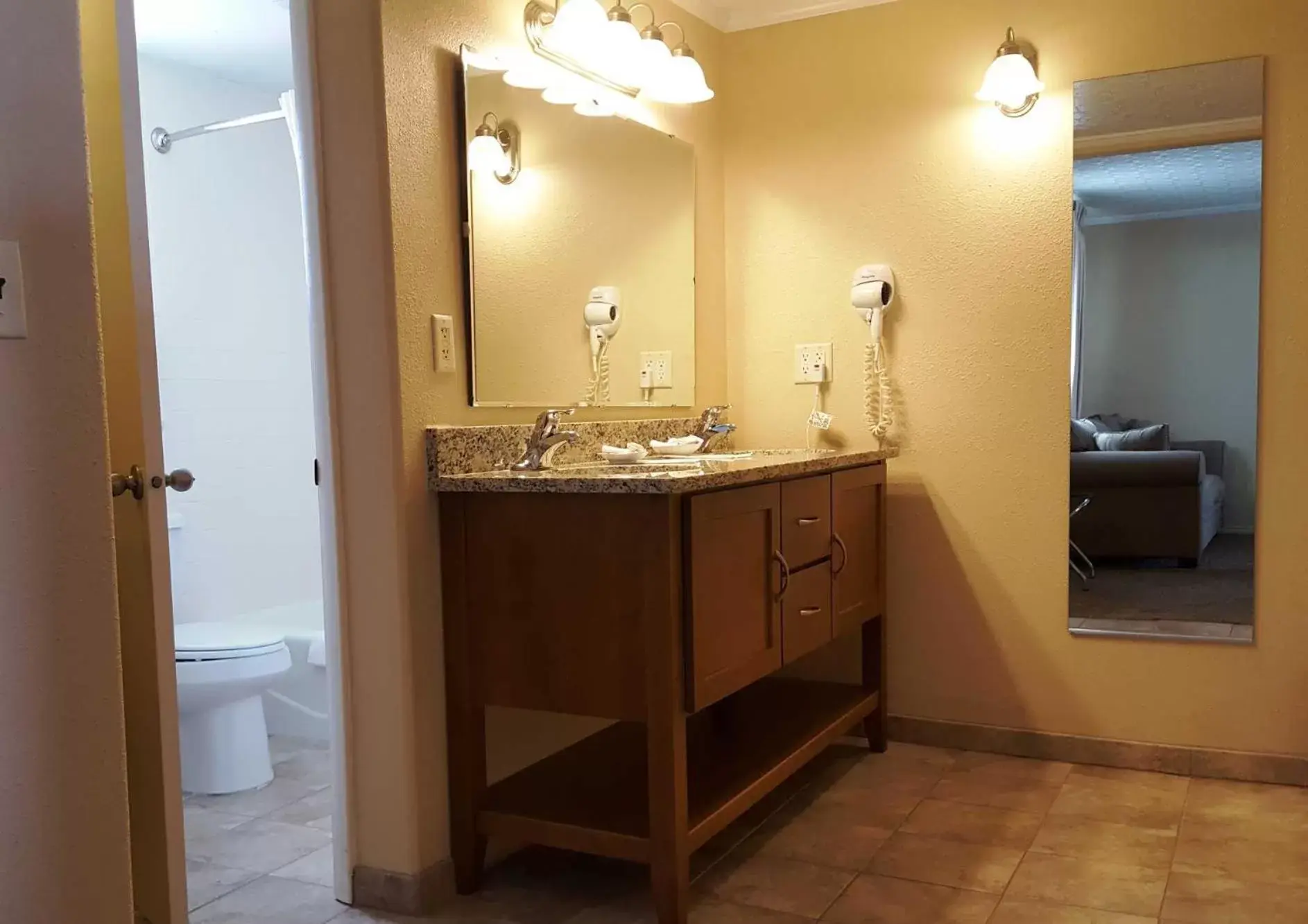 Bathroom in Bristlecone Motel