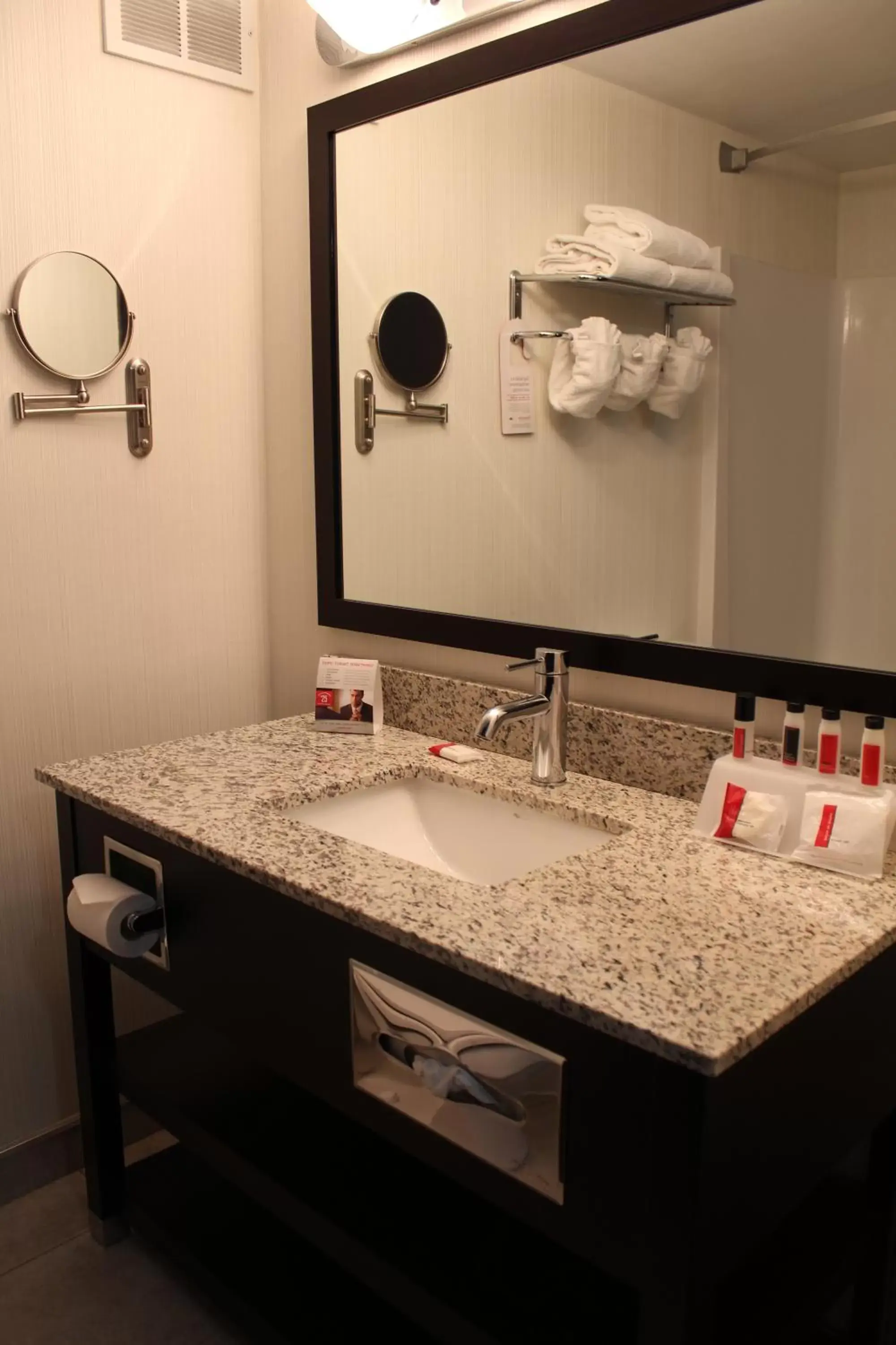 Bathroom in Ramada Plaza by Wyndham Regina Downtown