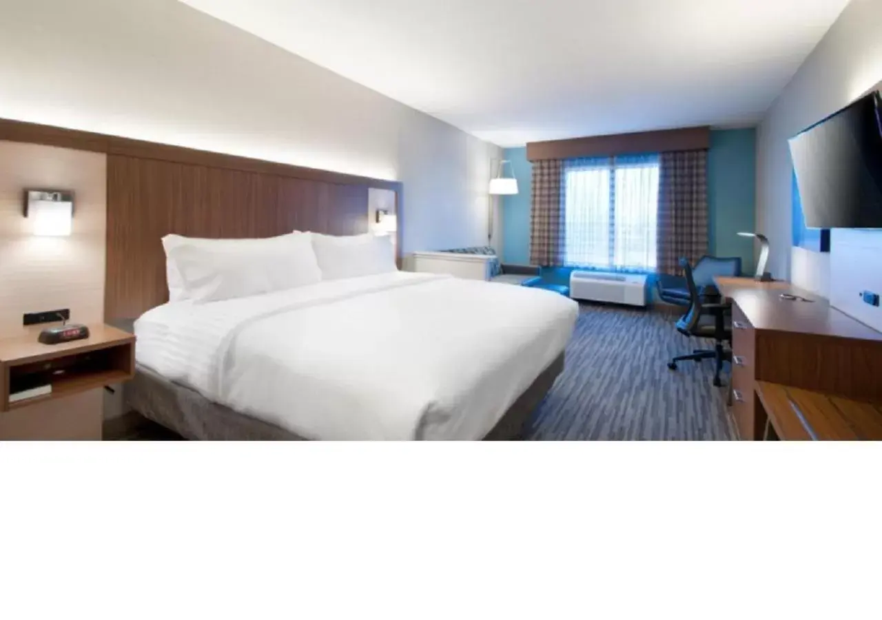 Photo of the whole room in Holiday Inn Express Quantico - Stafford, an IHG Hotel