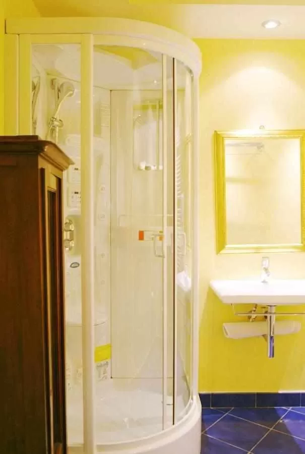 Tornabuoni La Petite Suite