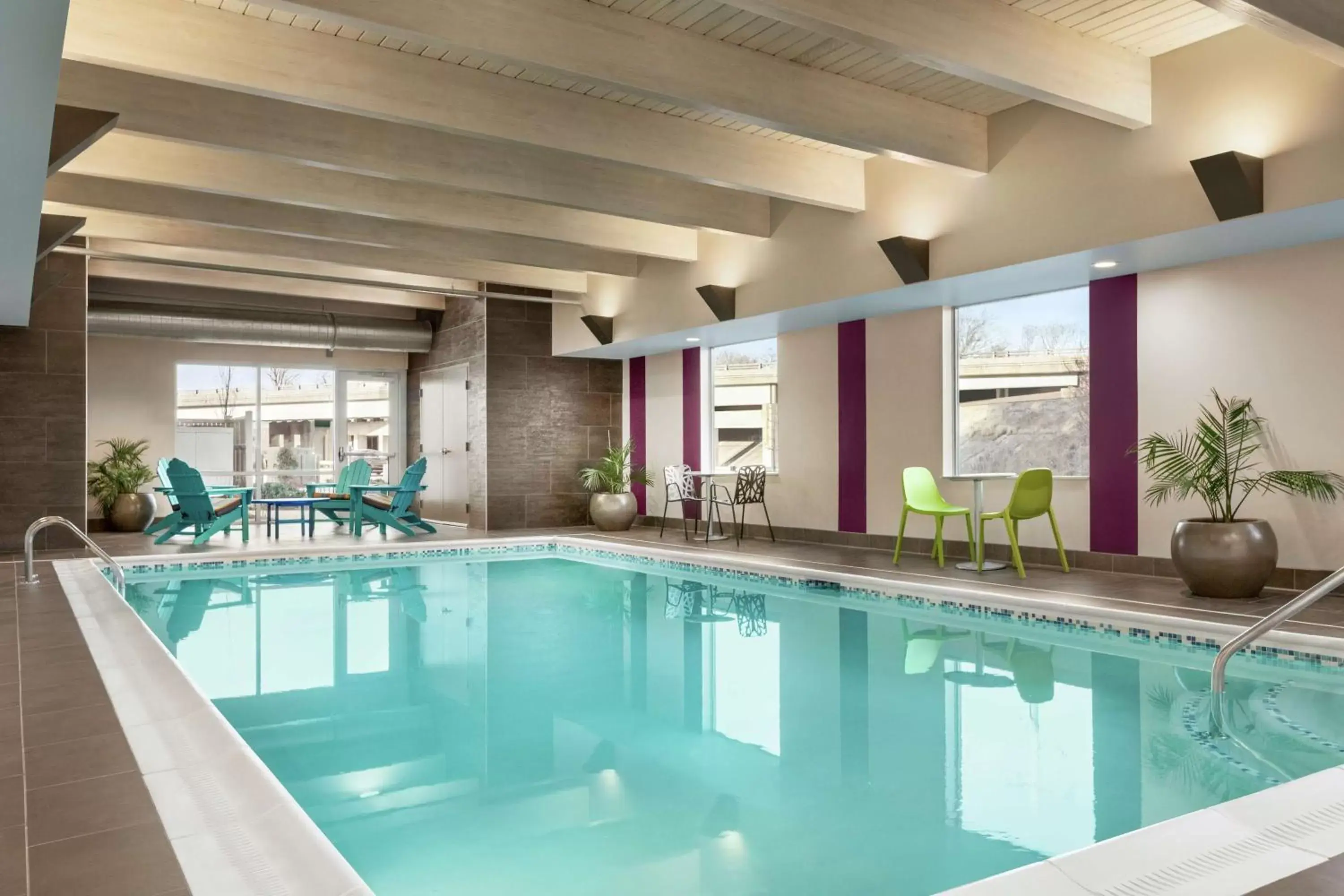 Swimming Pool in Home2 Suites By Hilton Ridley Park Philadelphia Airport So