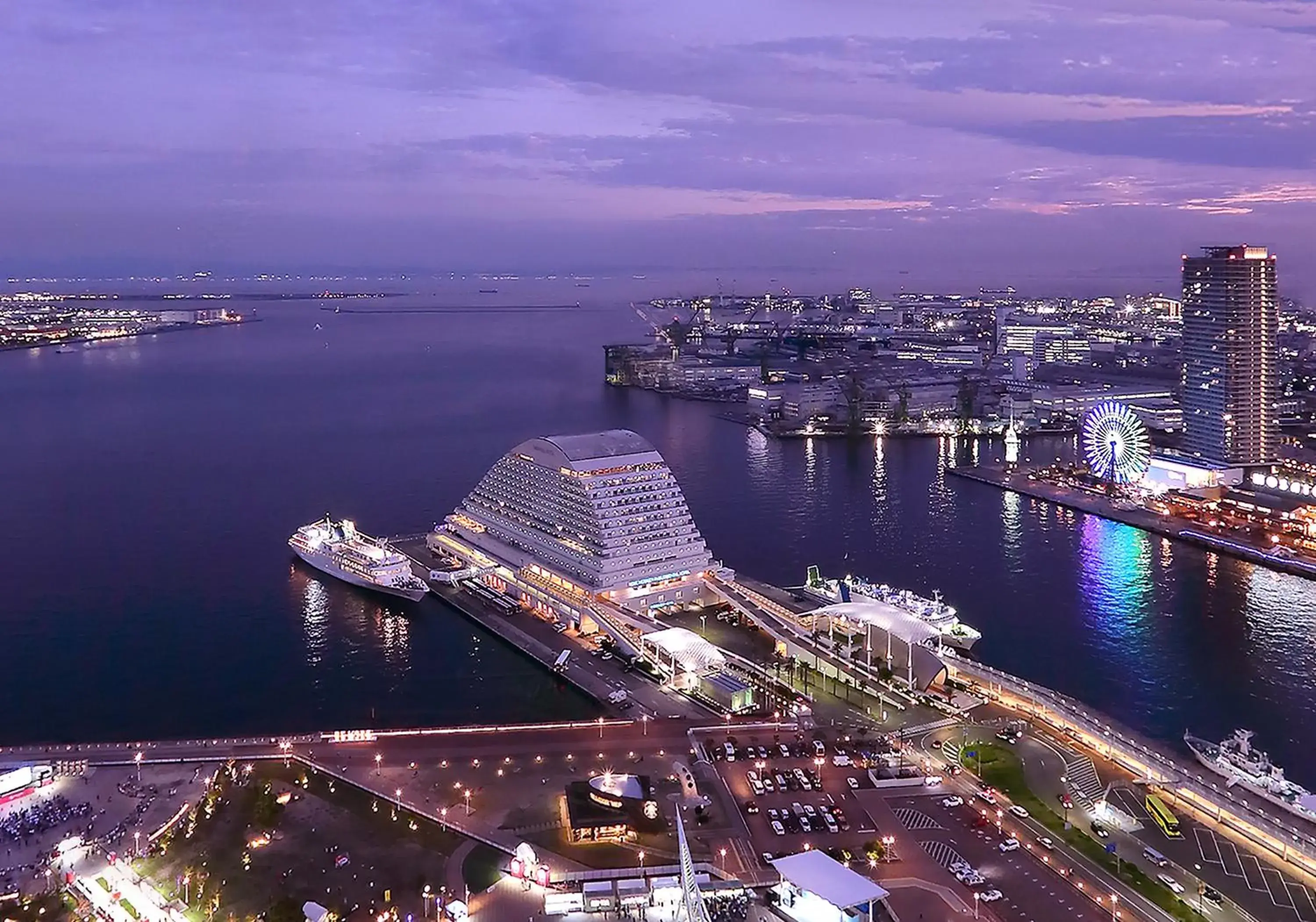 Property building, Bird's-eye View in Kobe Meriken Park Oriental Hotel