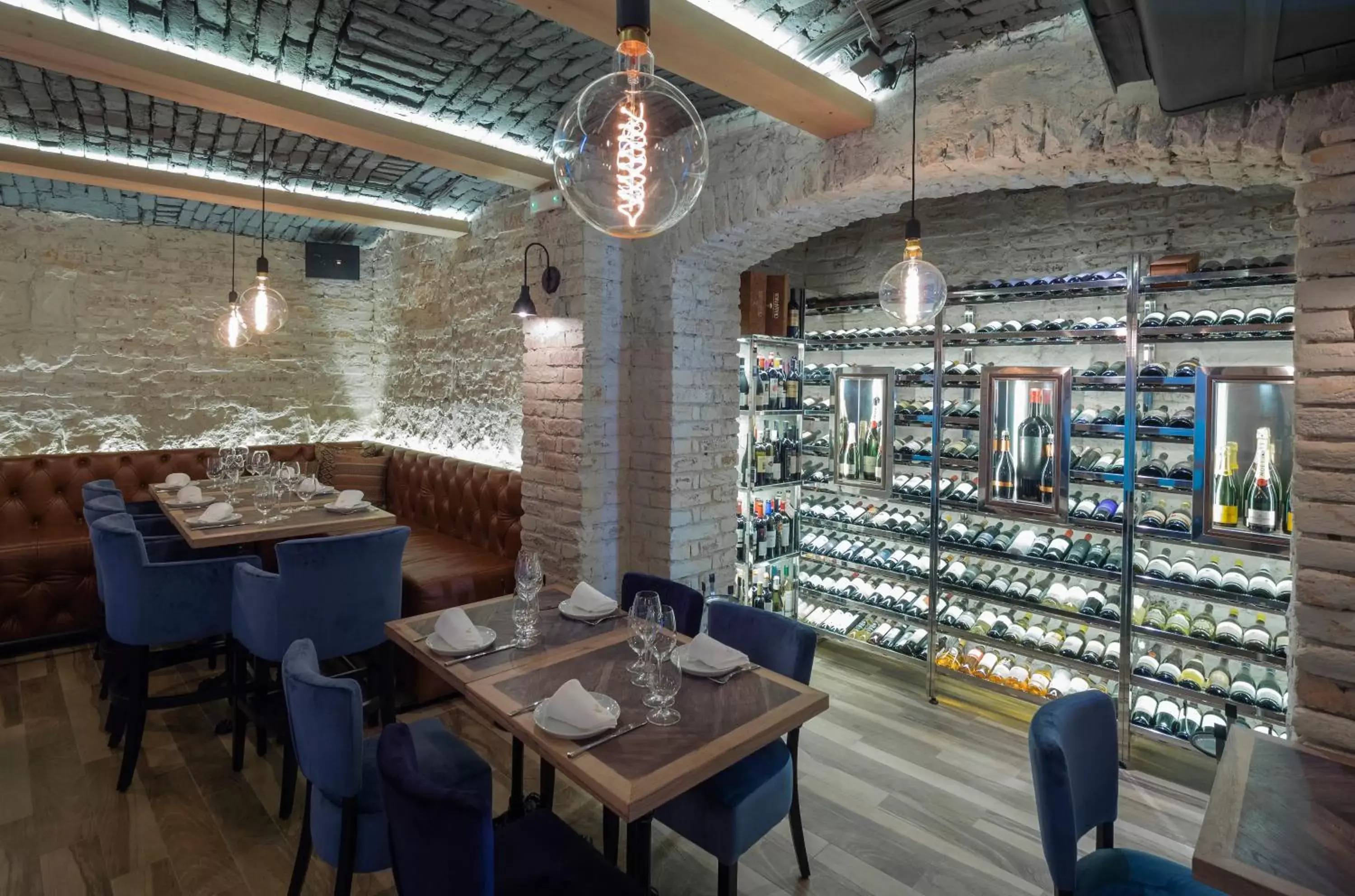 Food and drinks, Restaurant/Places to Eat in Garni Hotel Le Petit Piaf