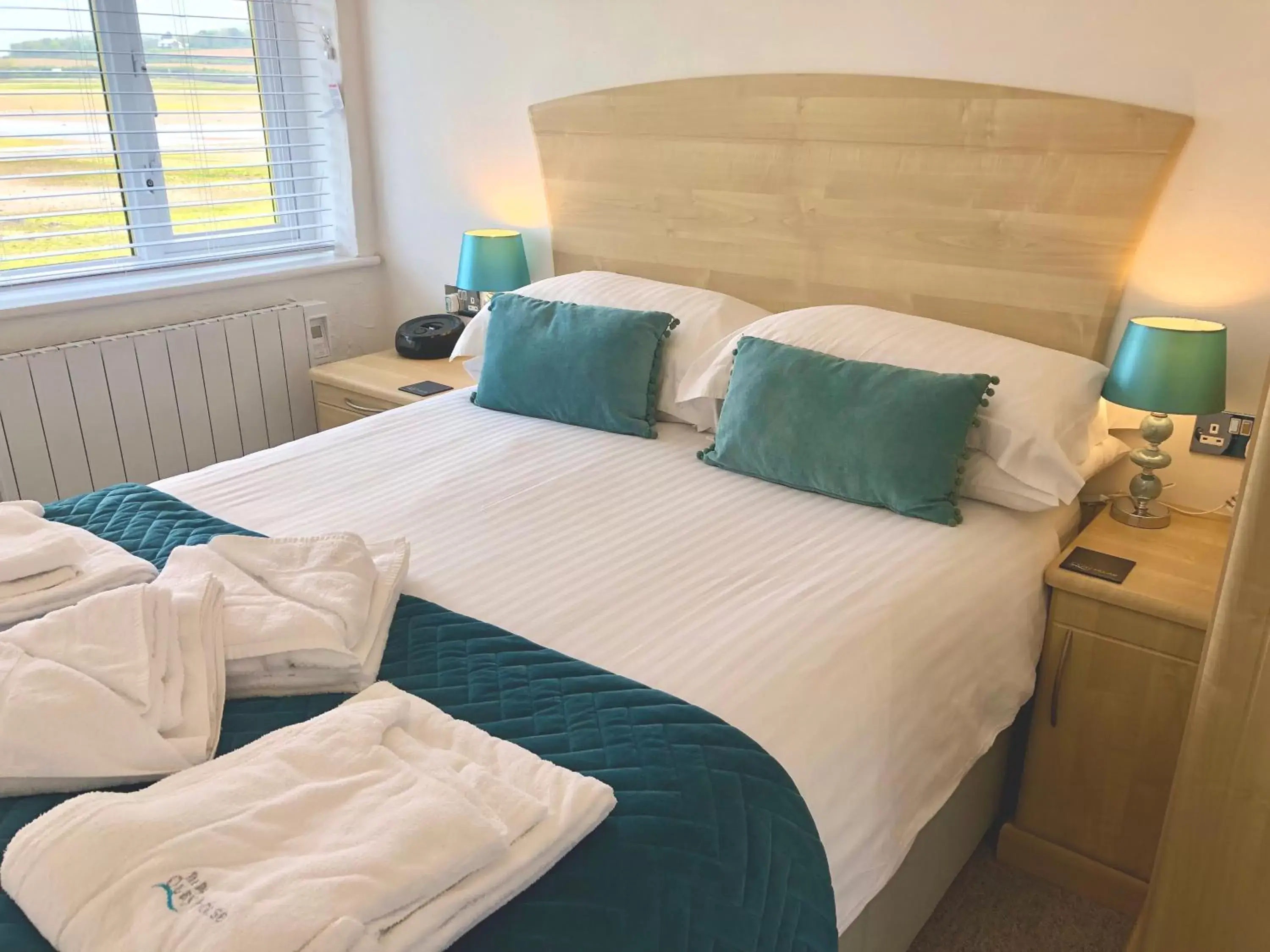 Bedroom, Bed in The Old Quay House