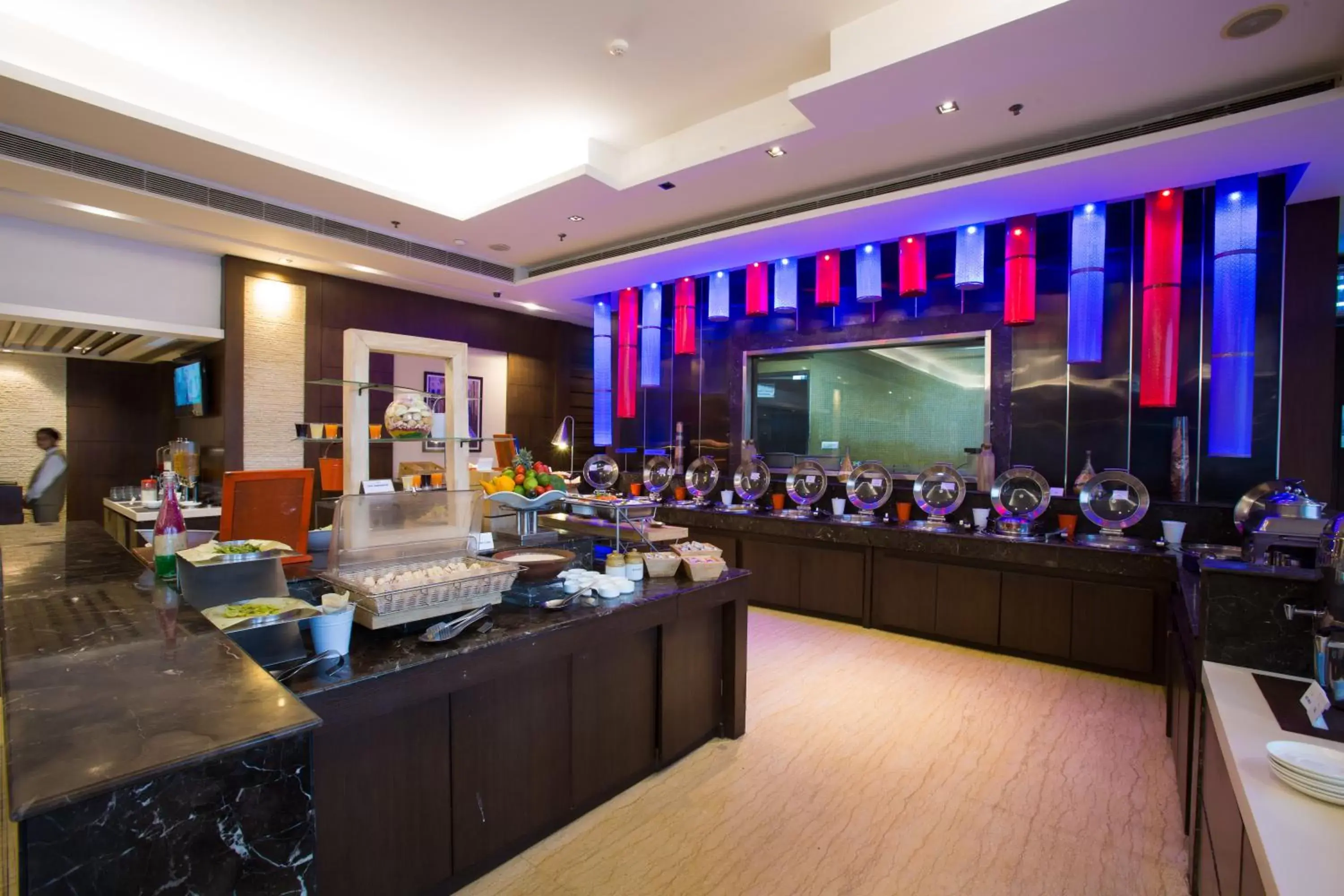 Restaurant/places to eat in Golden Tulip Chandigarh, Panchkula Restaurant/places to eat in Golden Tulip Chandigarh, Panchkula
