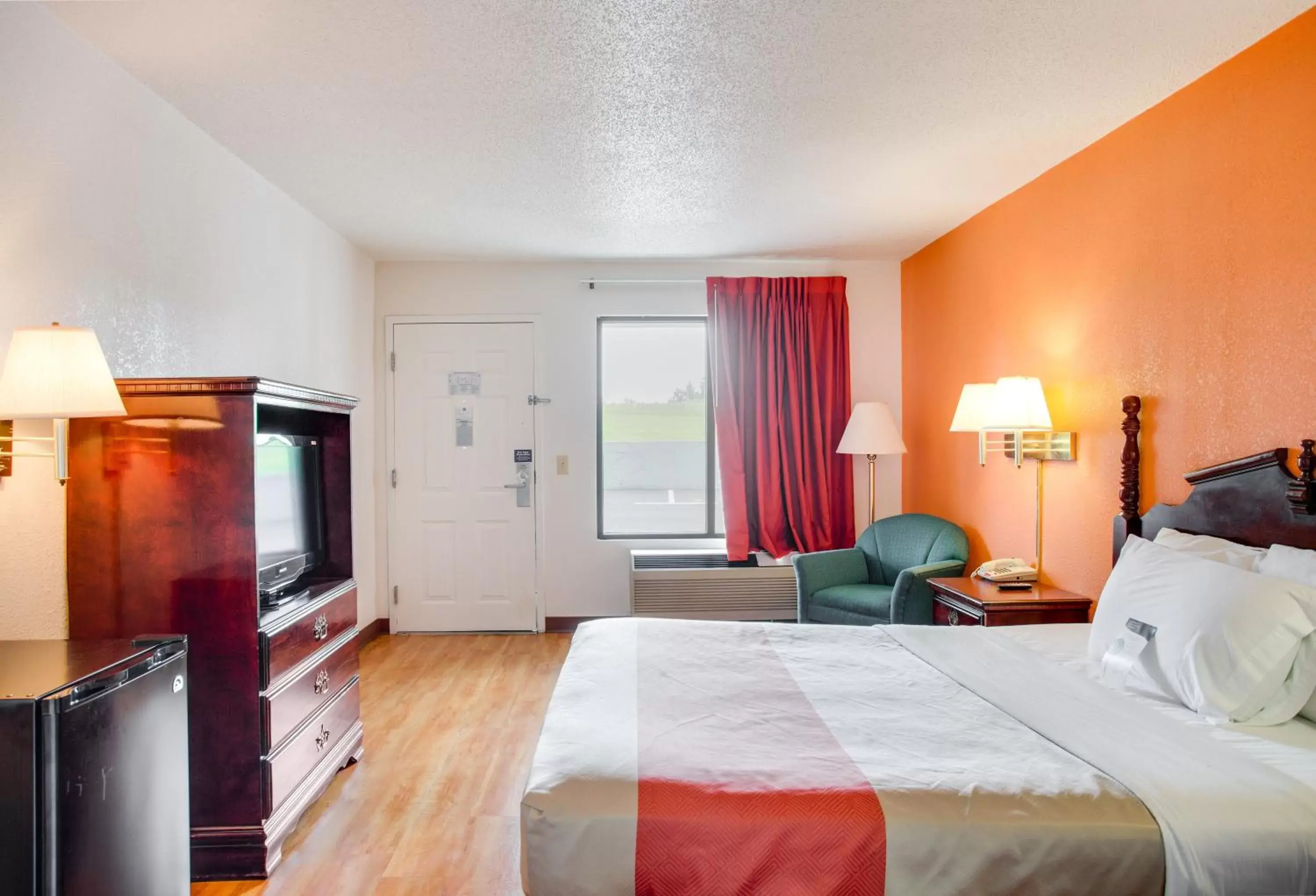 Bedroom, Room Photo in Motel 6-White House, TN