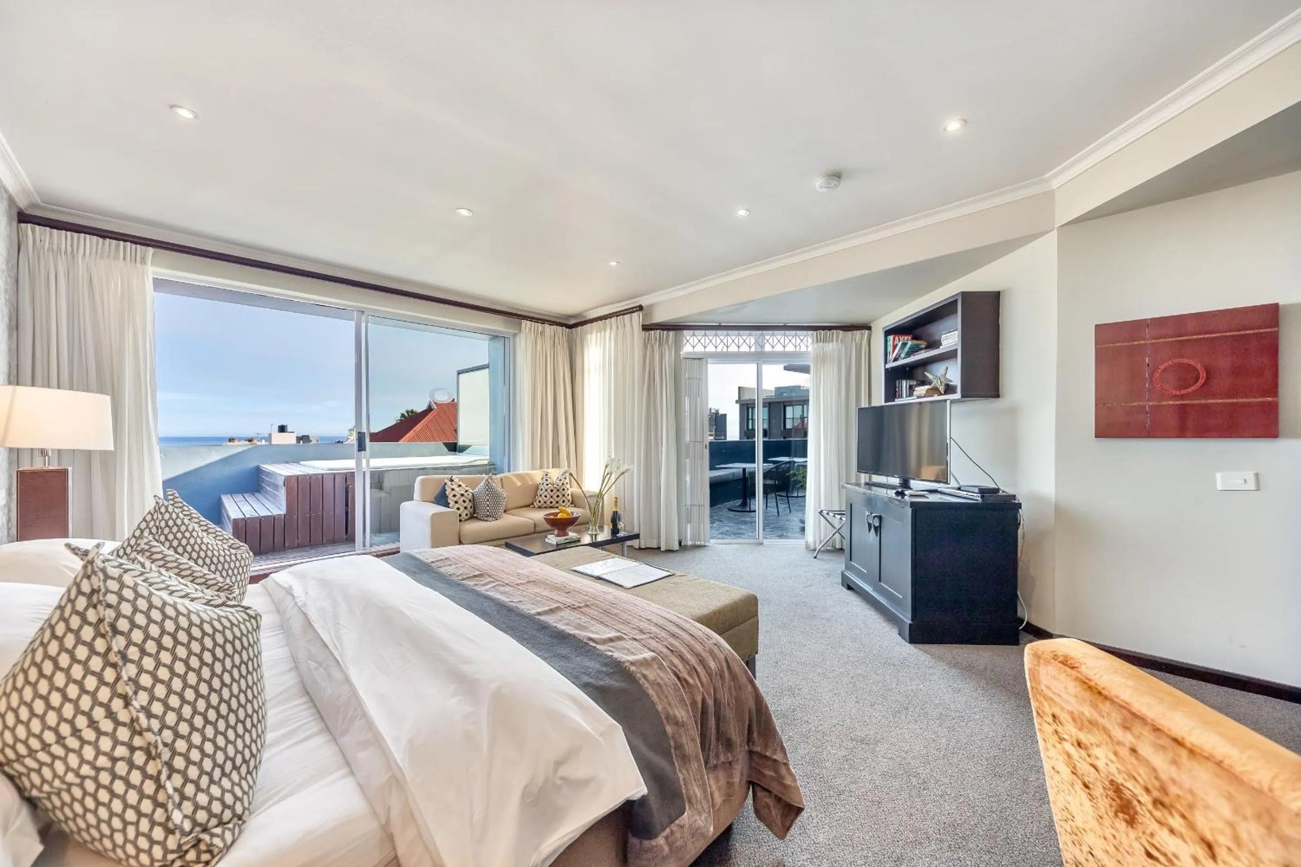 Bed in O on Kloof Boutique Hotel & Spa