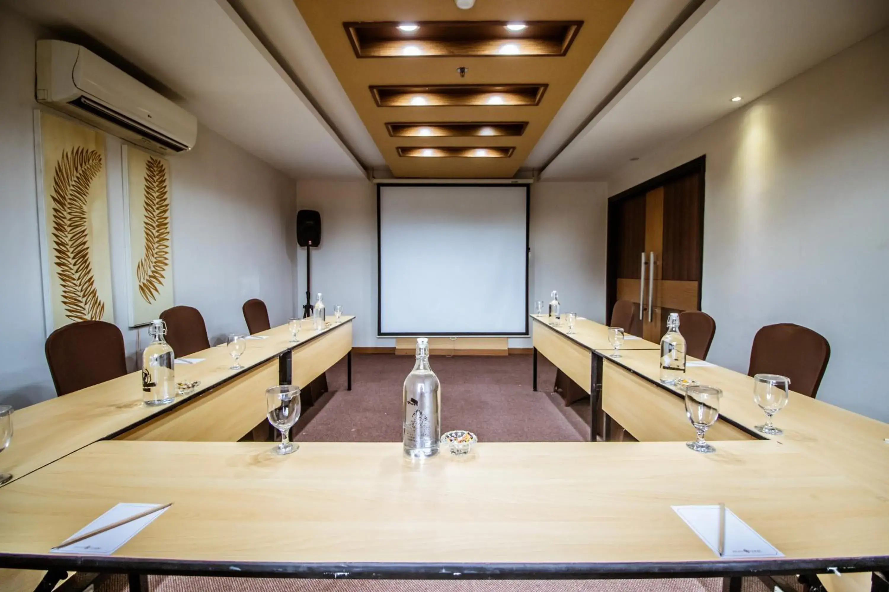 Meeting/conference room in Grand Tjokro Yogyakarta