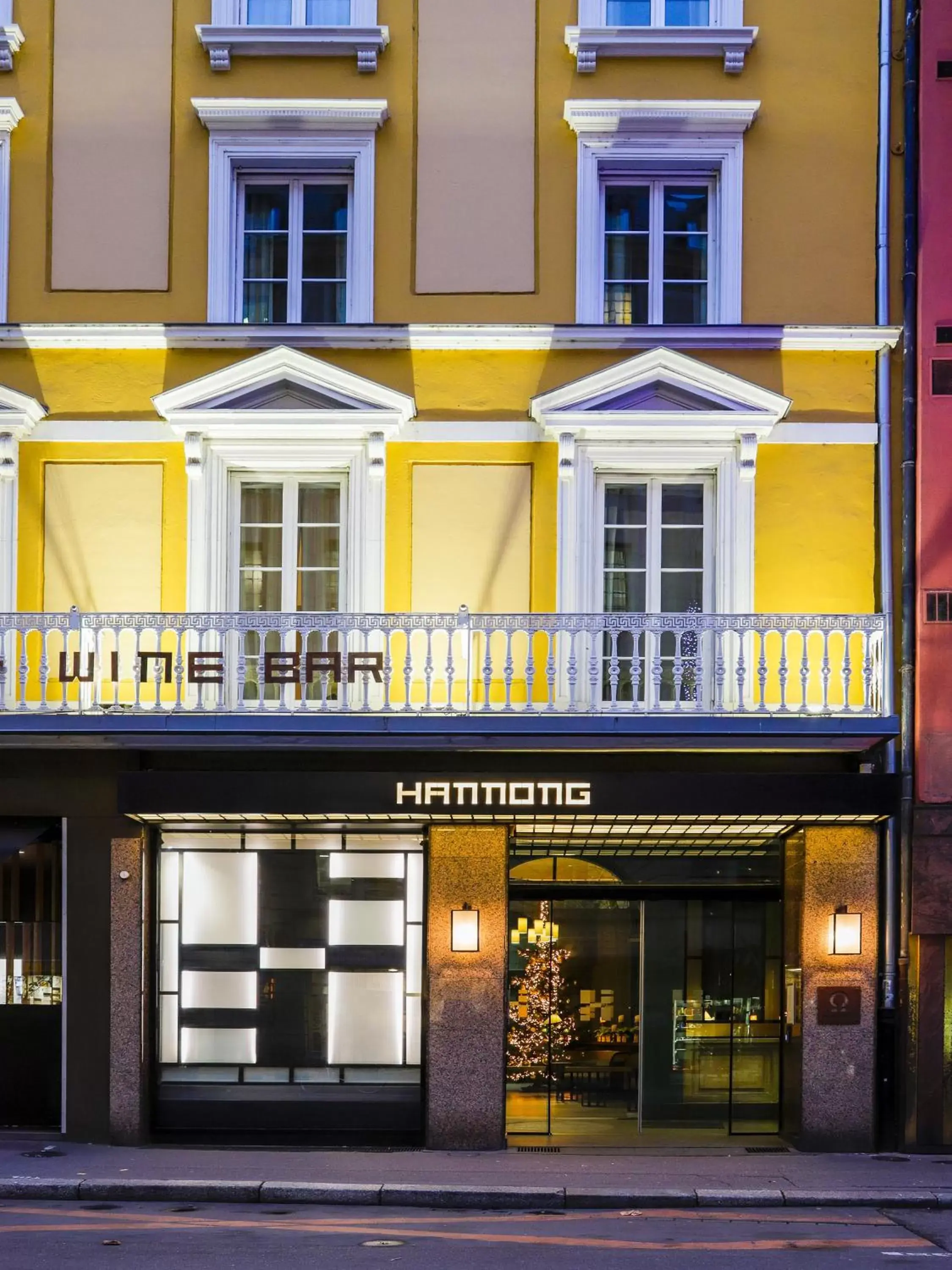 Property Building in HANNONG Hotel & Wine Bar