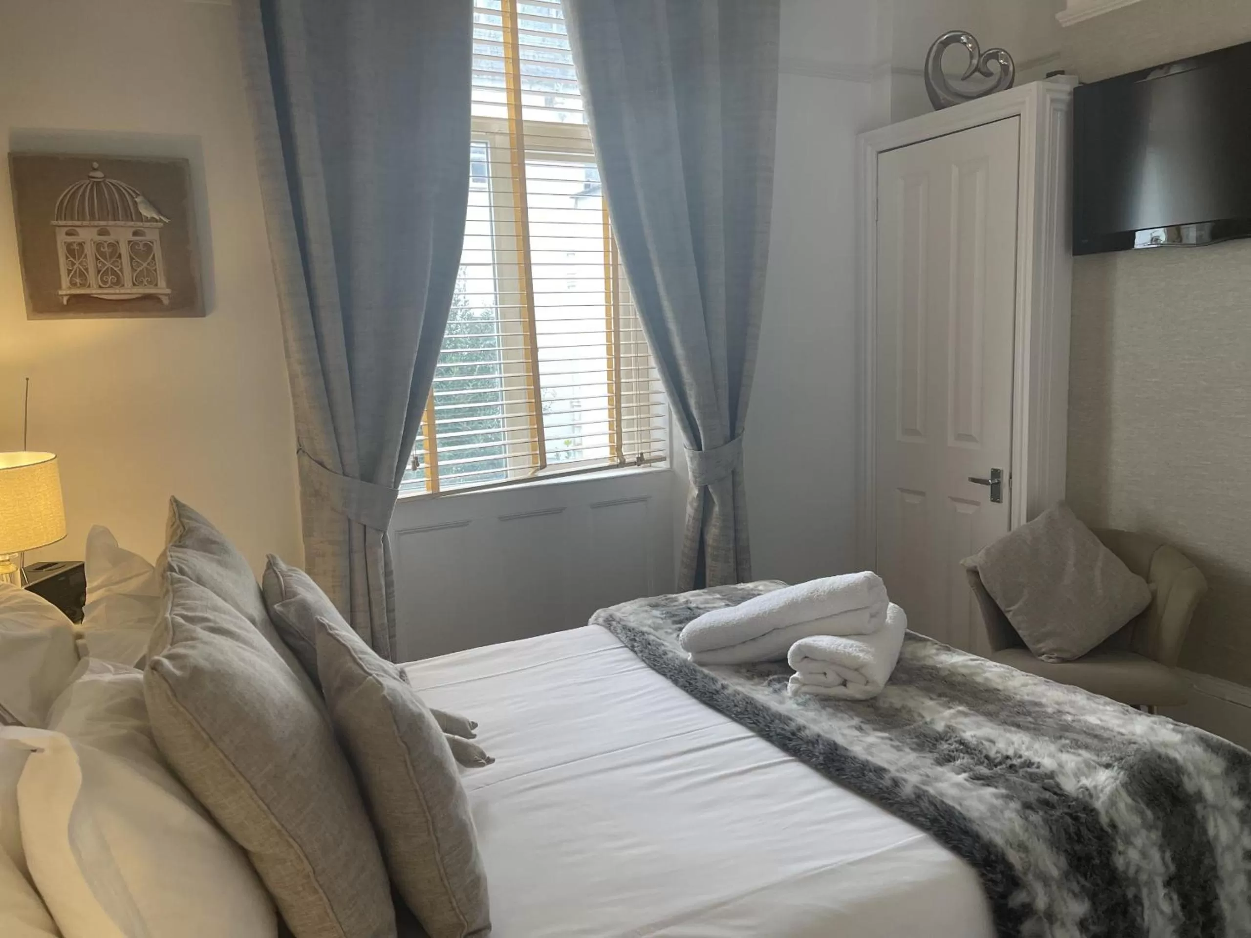 Small Double Room in The Twenty One