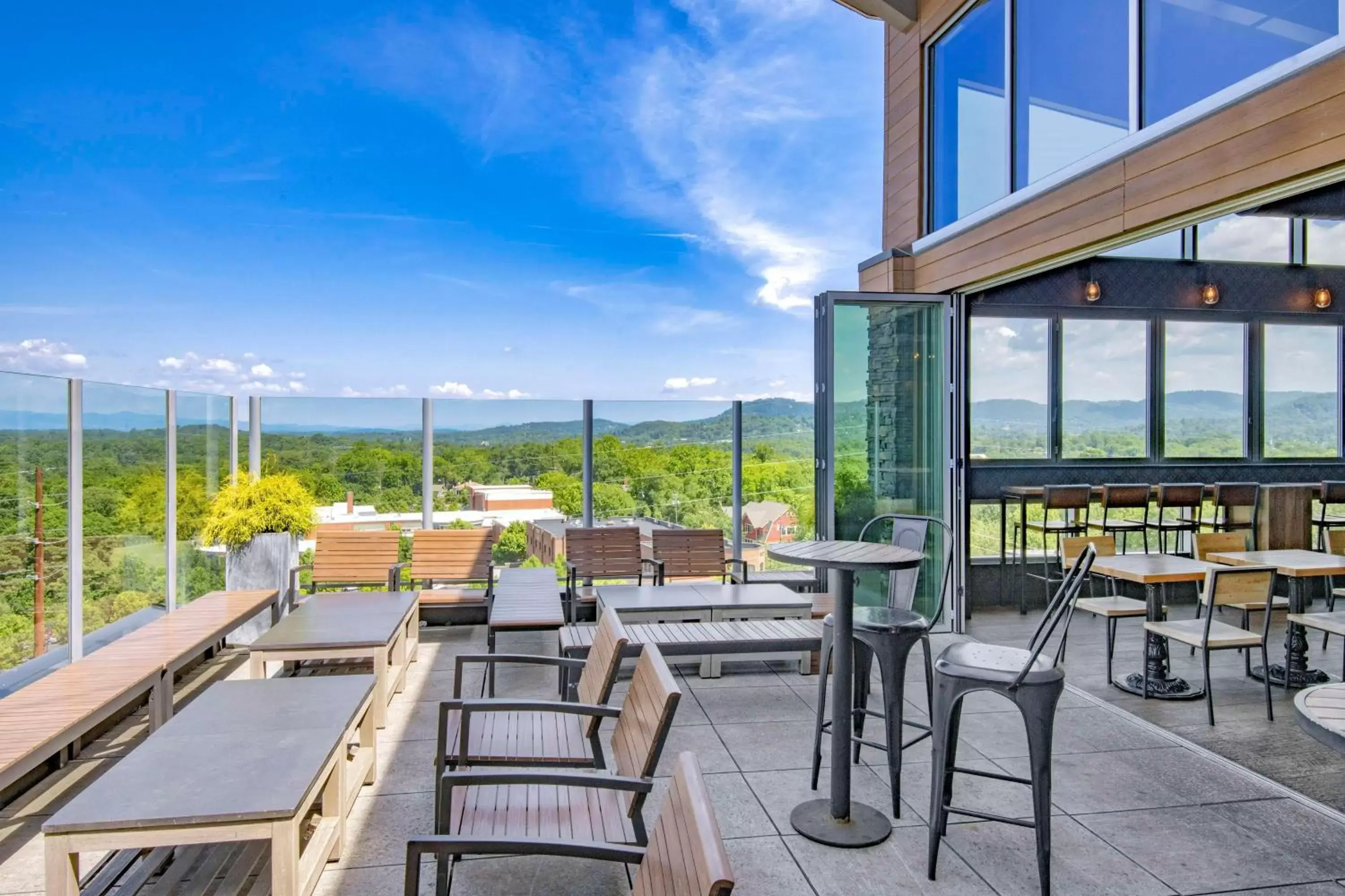 Patio in DoubleTree by Hilton Asheville Downtown
