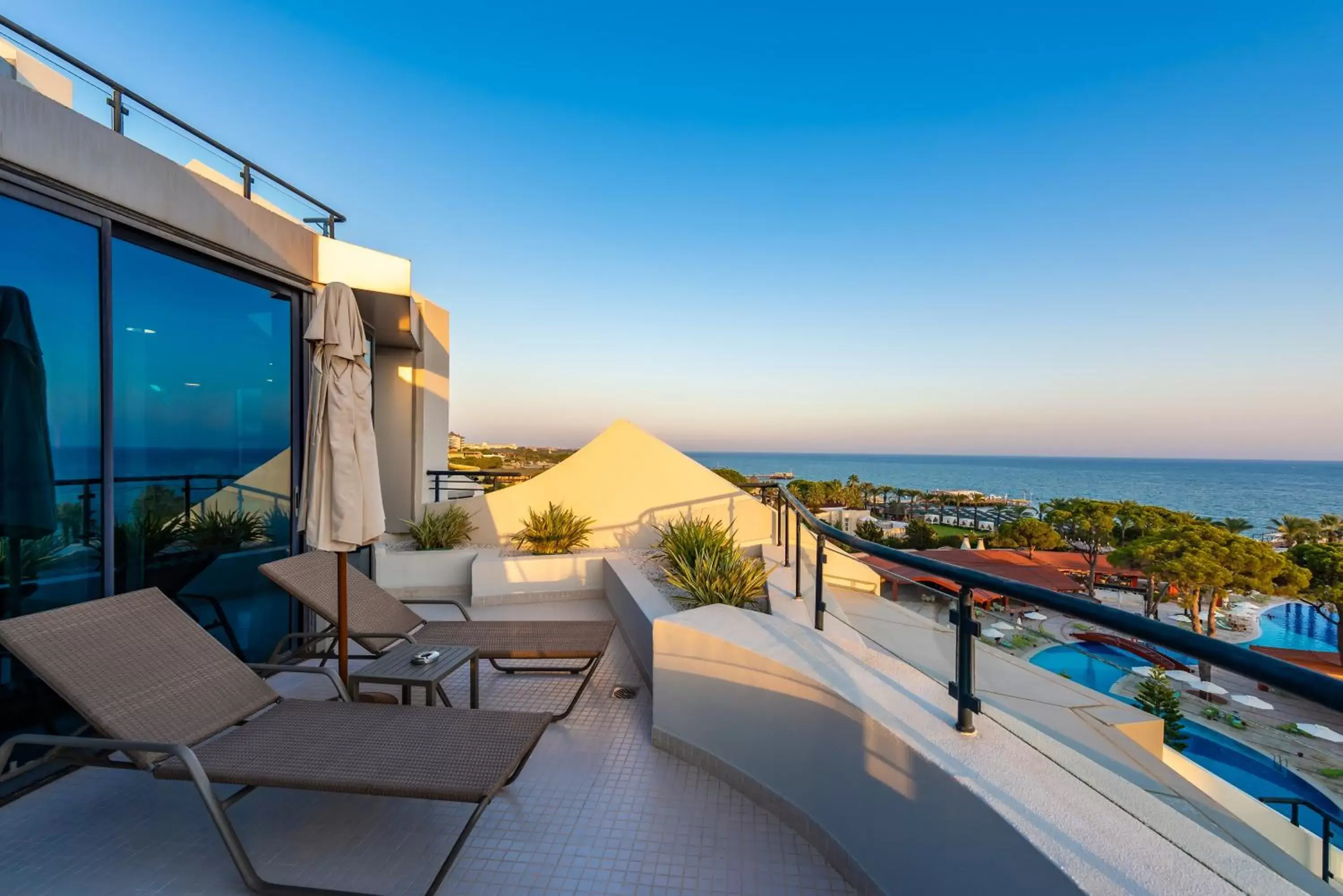 Balcony/Terrace in Cornelia De Luxe Resort