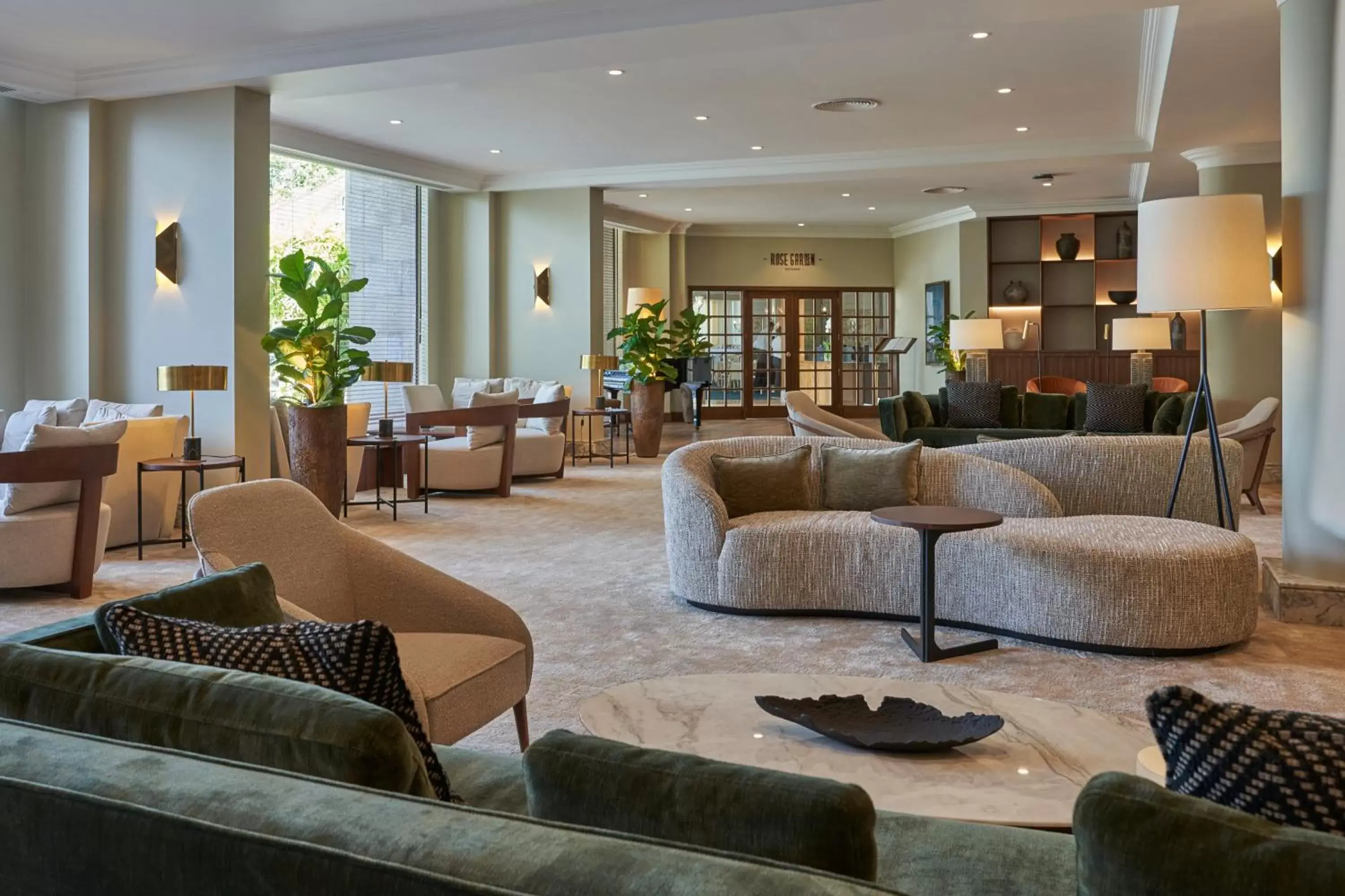 Lobby or reception, Lounge/Bar in The Cliff Bay - PortoBay