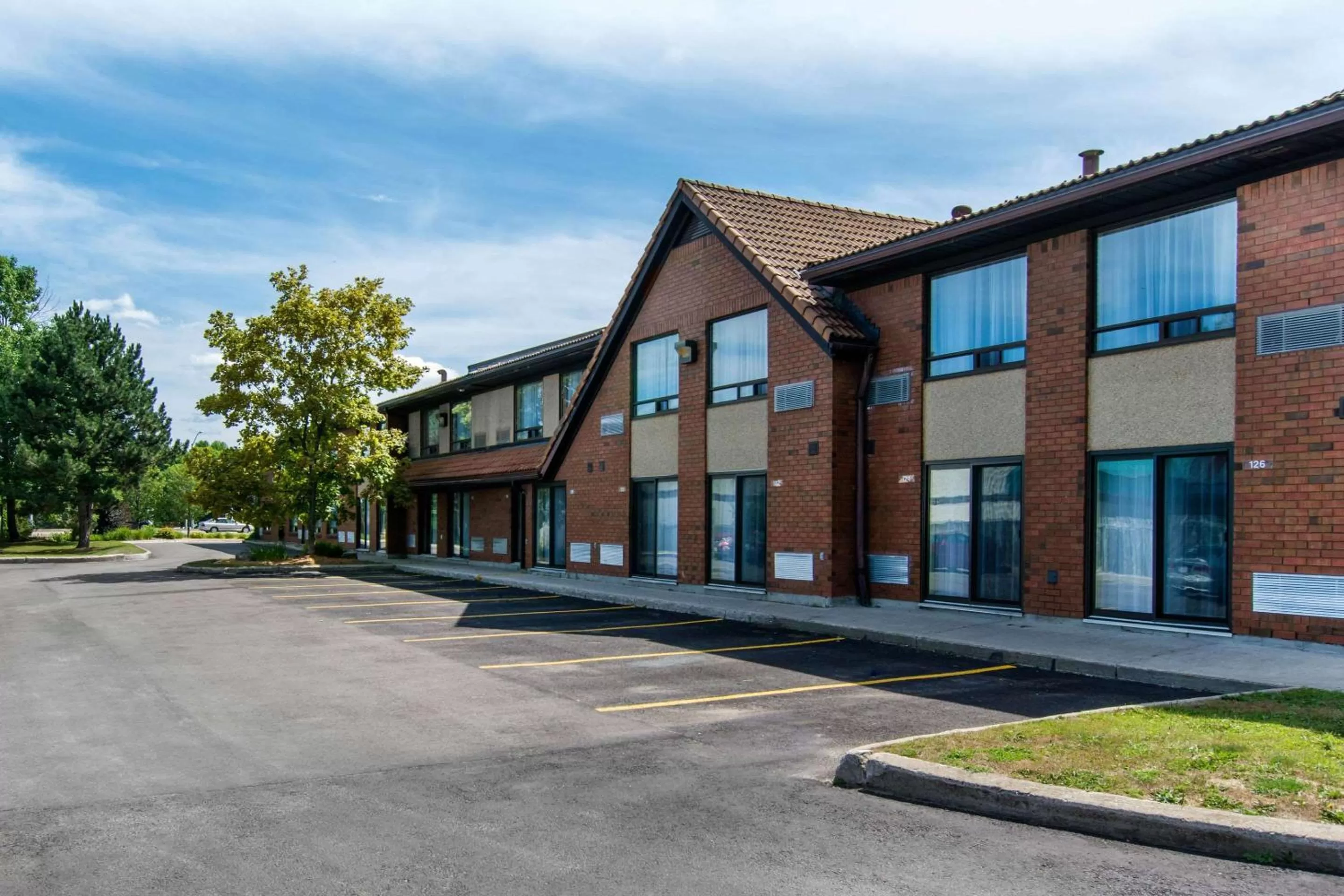 Property building in Comfort Inn