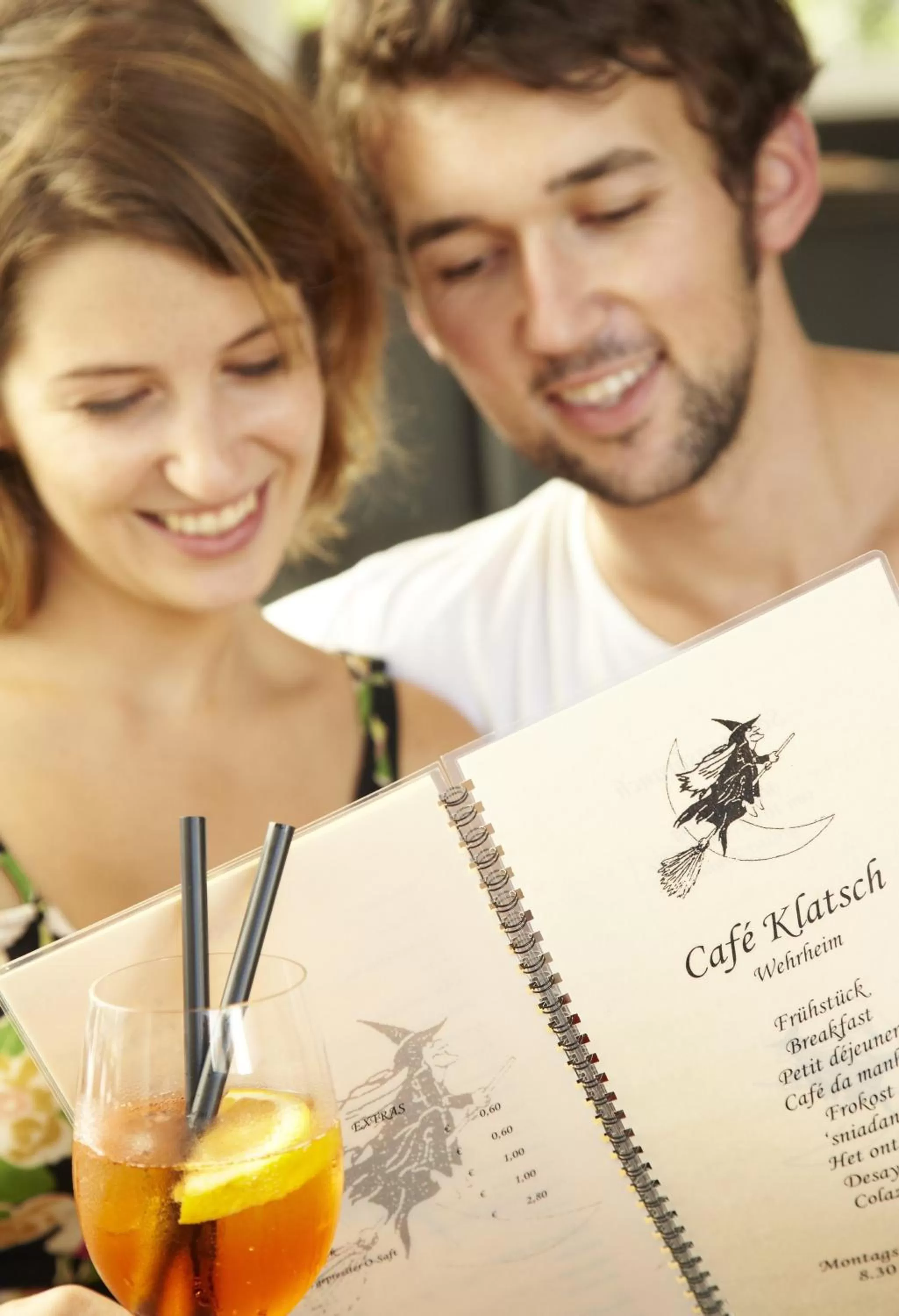 Restaurant/places to eat in Limes Hotel