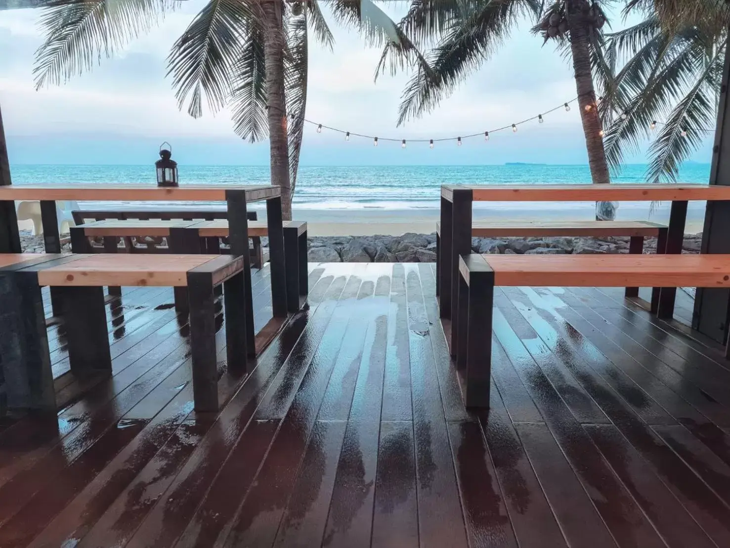 Beach in Saphli Villa