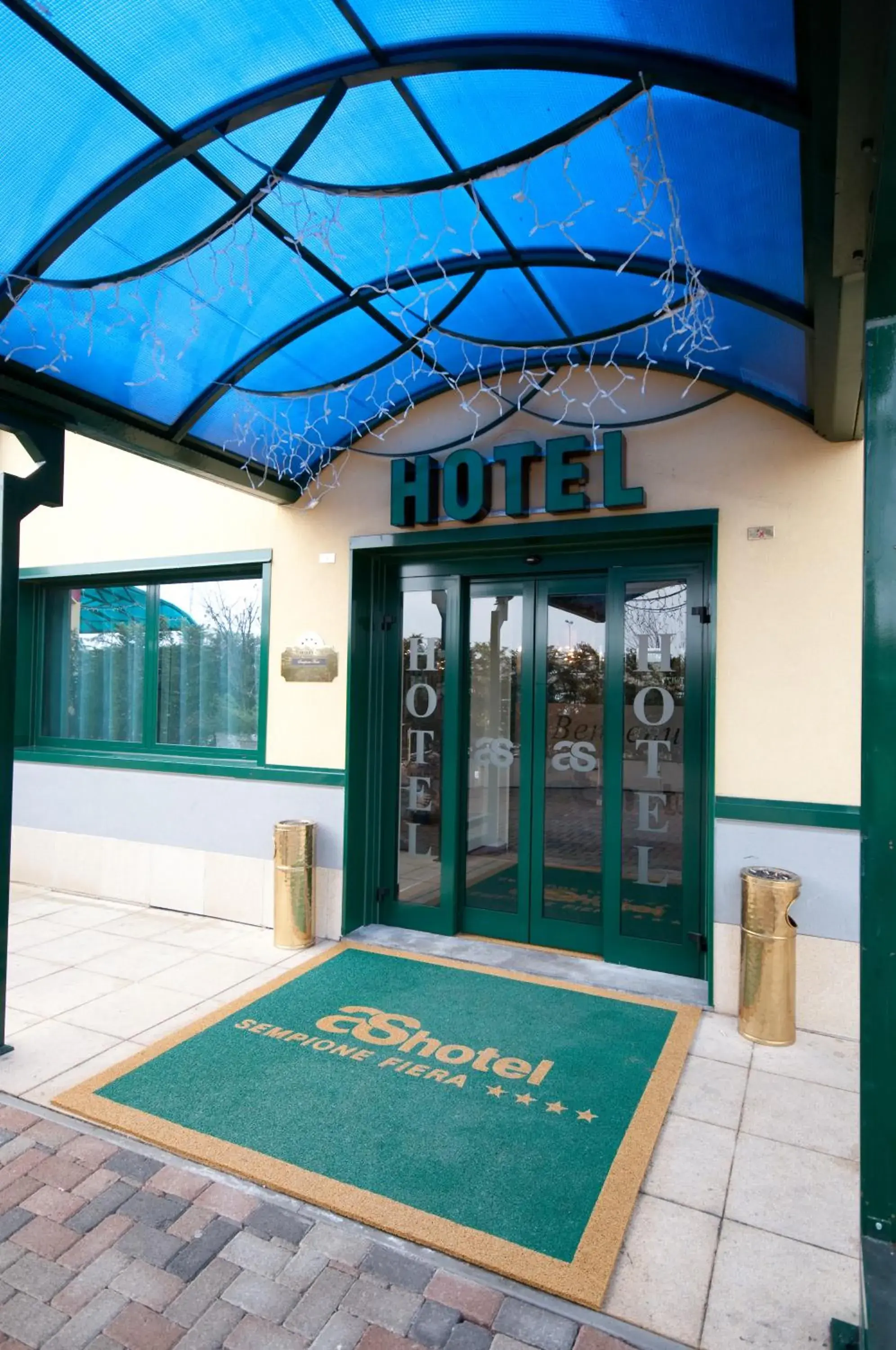 Facade/entrance in AS Hotel Sempione Fiera