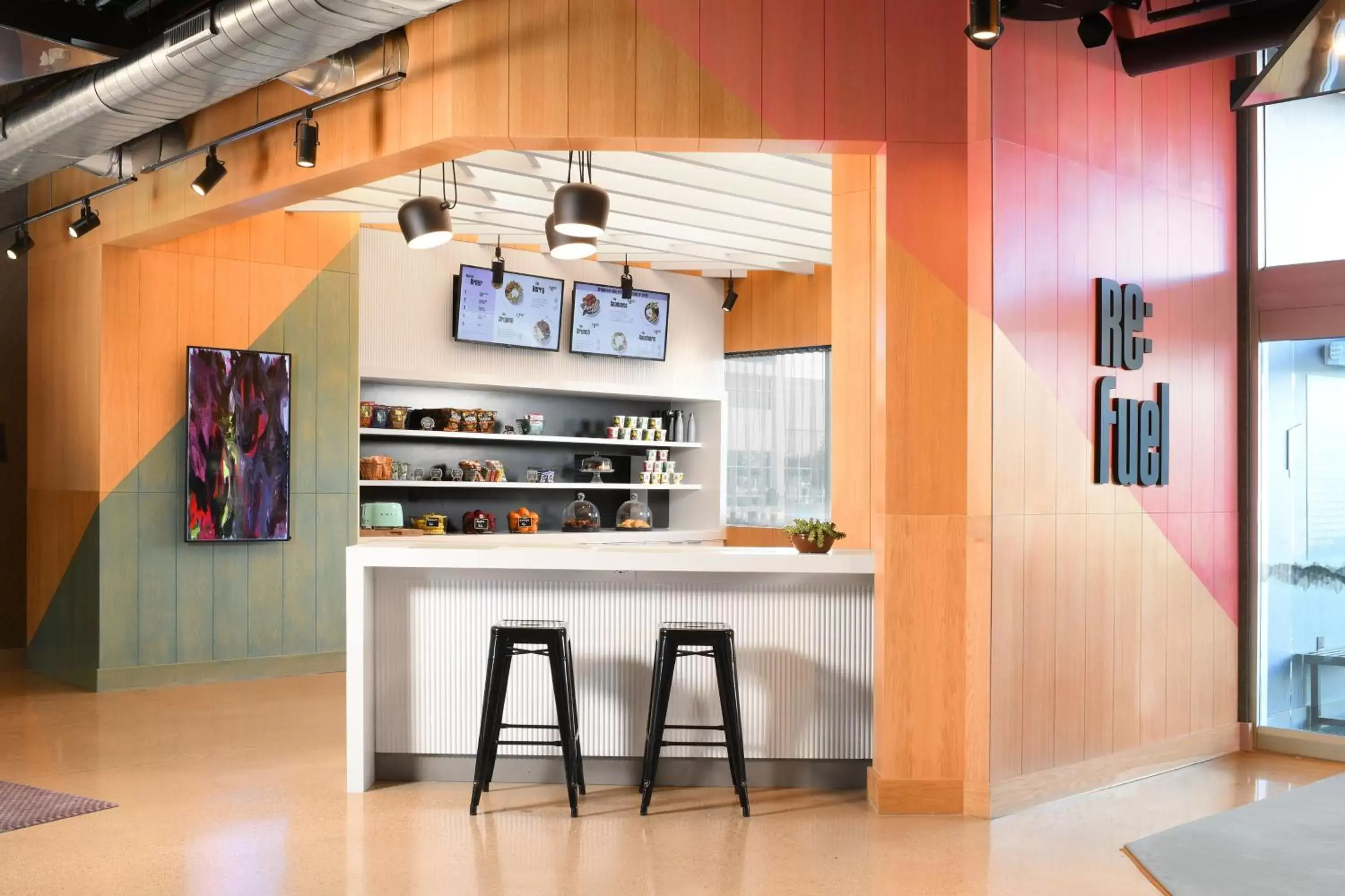 Restaurant/places to eat in Aloft Dallas Euless