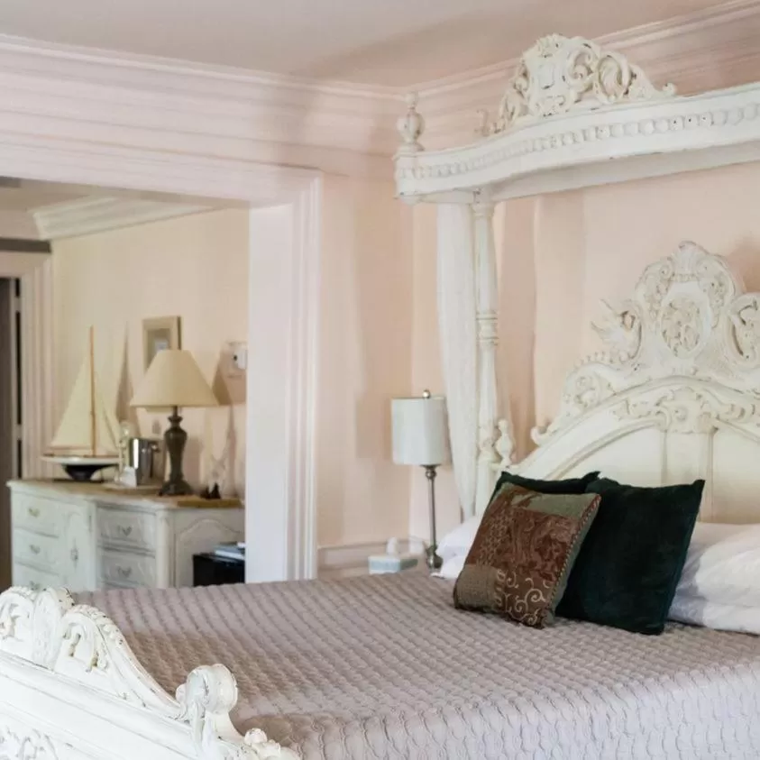 Bed in Old Brick Inn