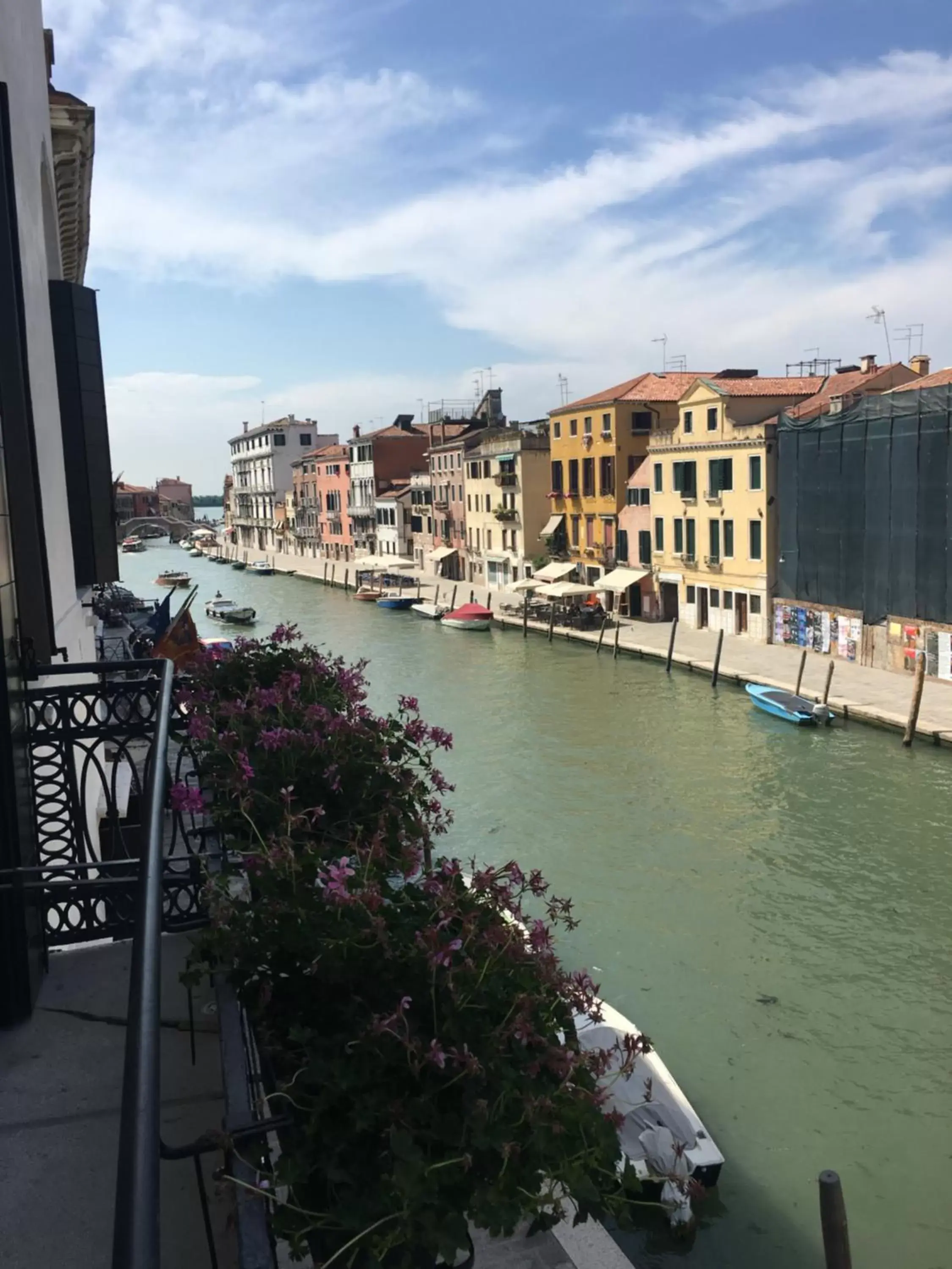 Property building in Ca' Bonfadini Historic Experience Property building in Ca' Bonfadini Historic Experience