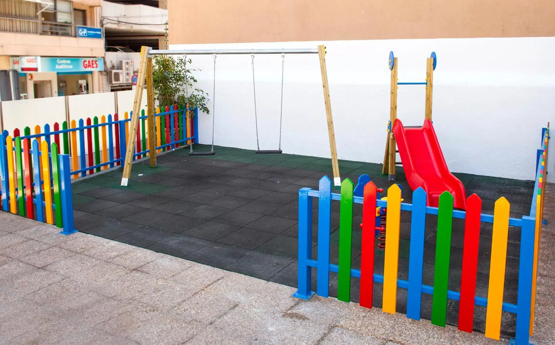 Children play ground, Children's Play Area in Port Vista Oro
