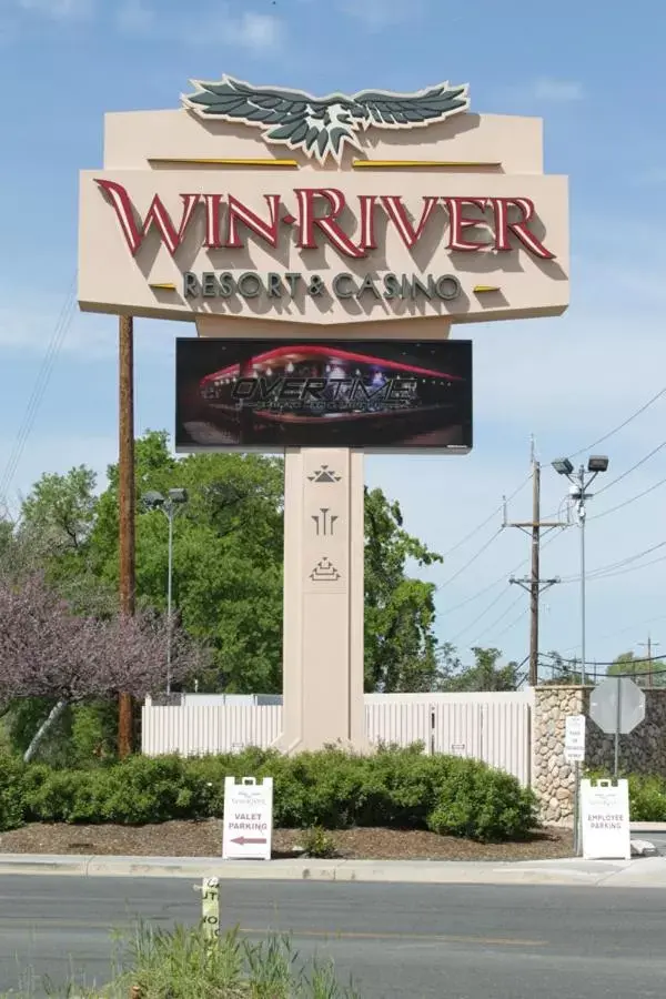 Property Logo/Sign in Win-River Resort and Casino