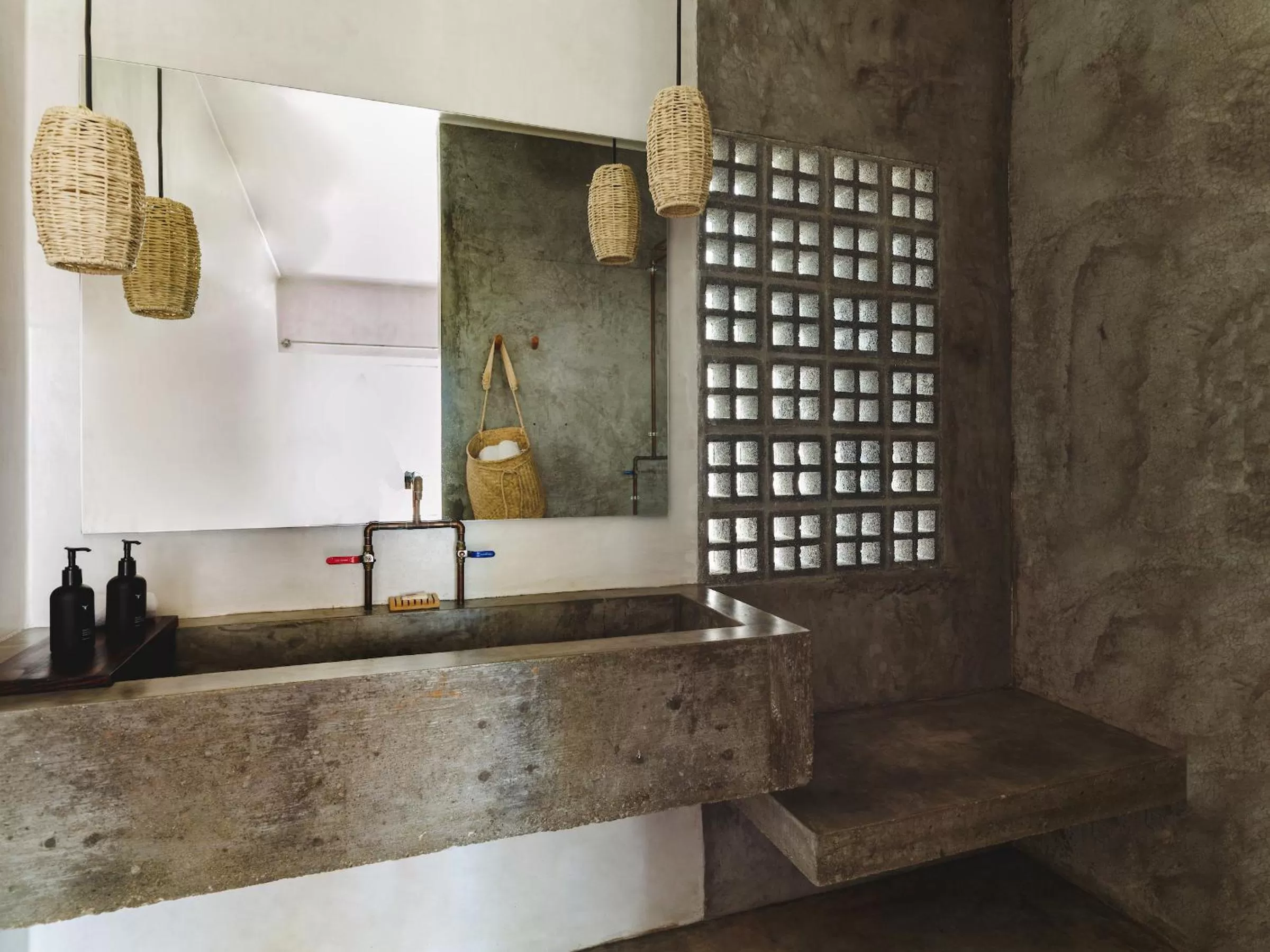 Bathroom in Drift San Jose del Cabo, a Member of Design Hotels