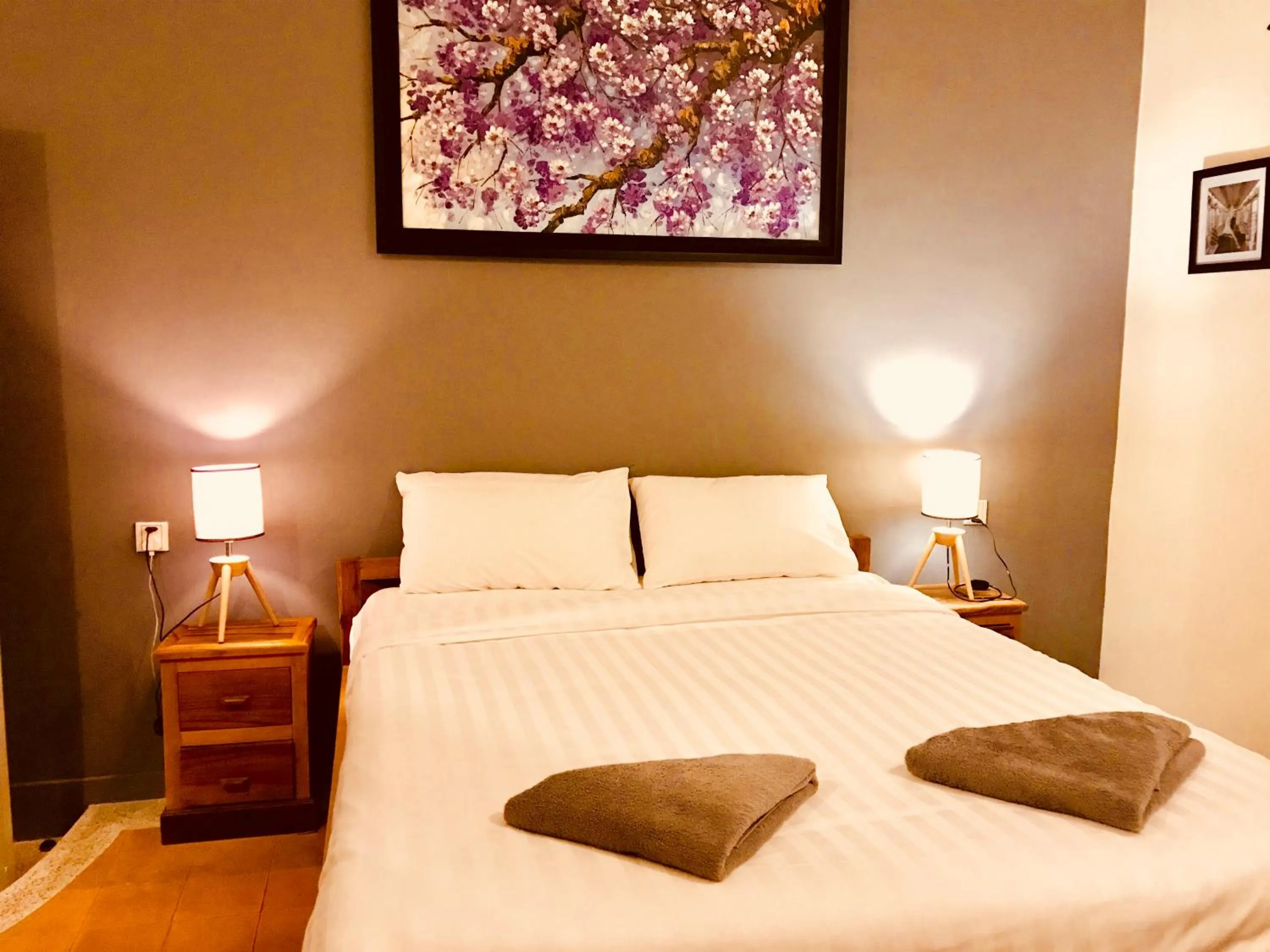 Lobby or reception, Bed in Prantara Heritage Suites