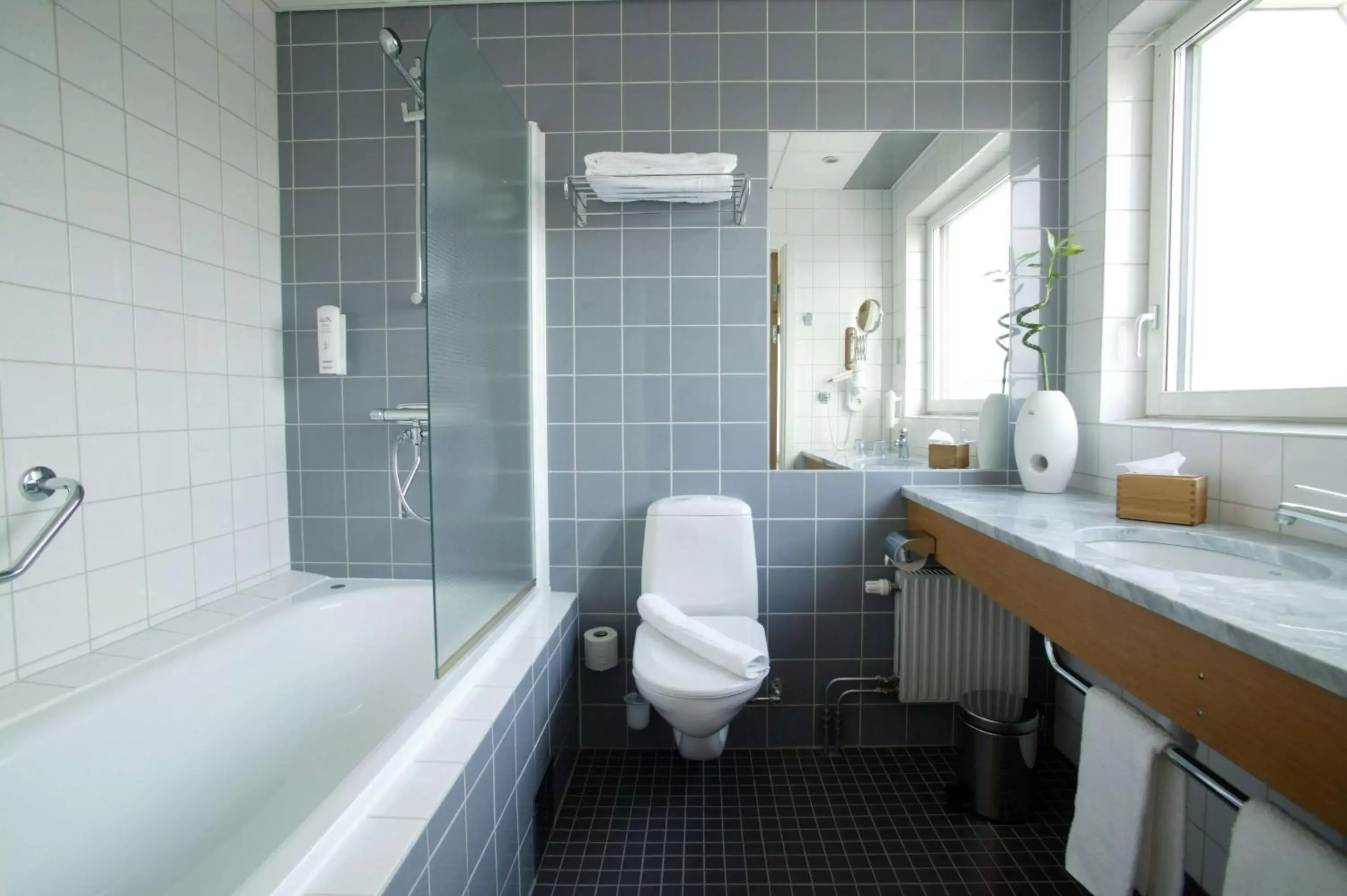 Bathroom in Scandic Linköping City