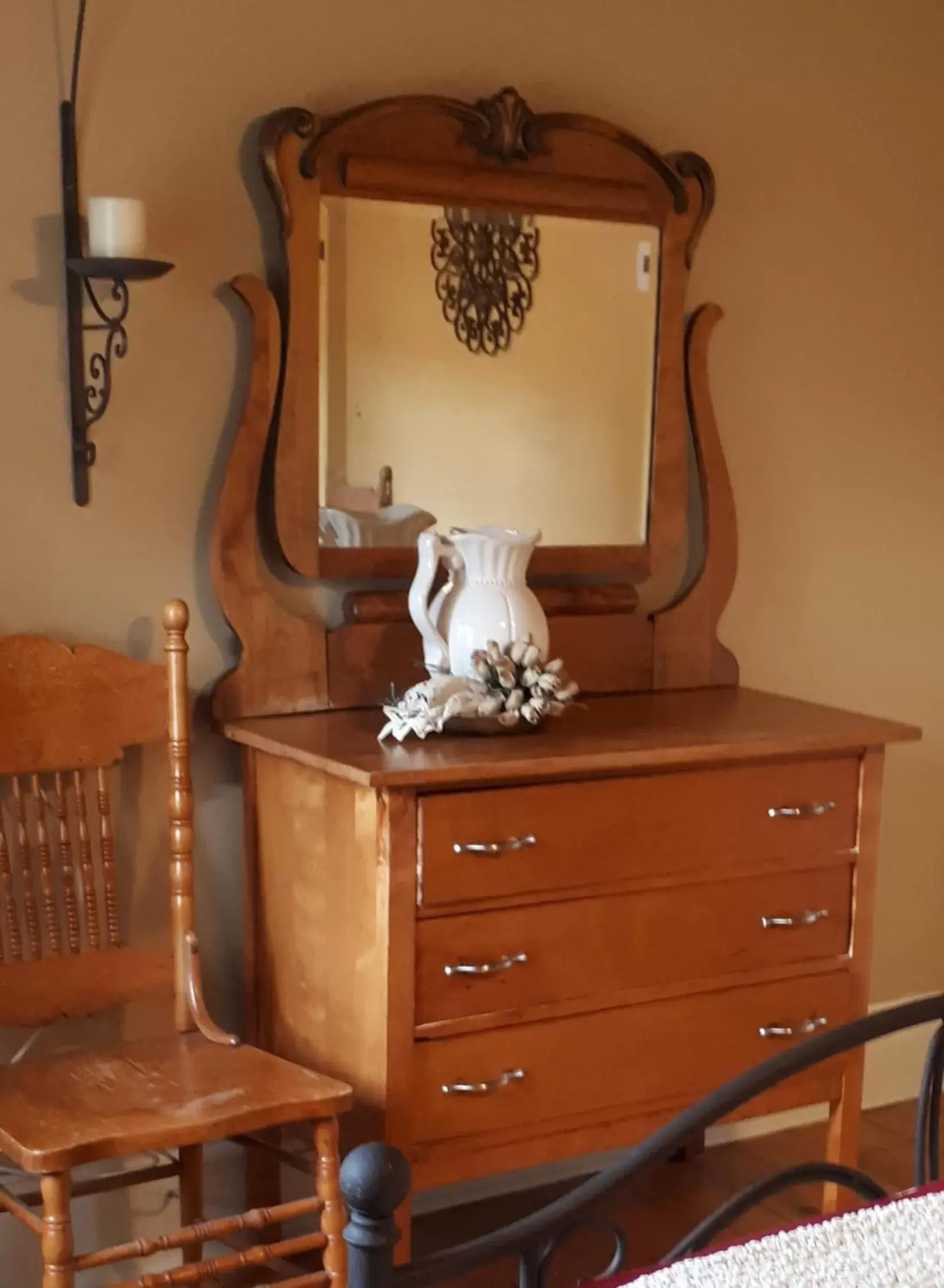 Standard Twin Room in Auberge le Petit Séjour Standard Twin Room in Auberge le Petit Séjour