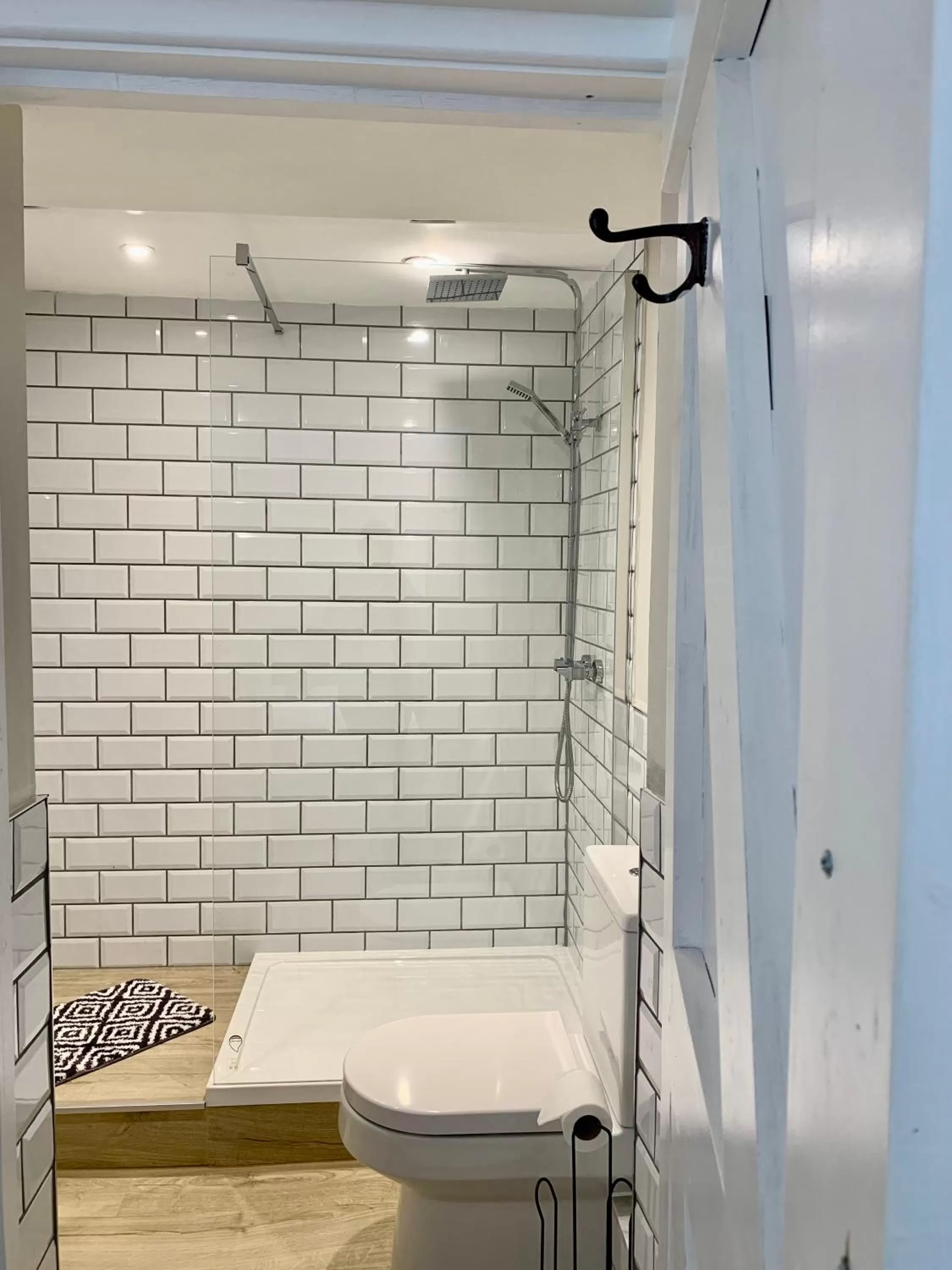 Bathroom in The Beacons Guest House