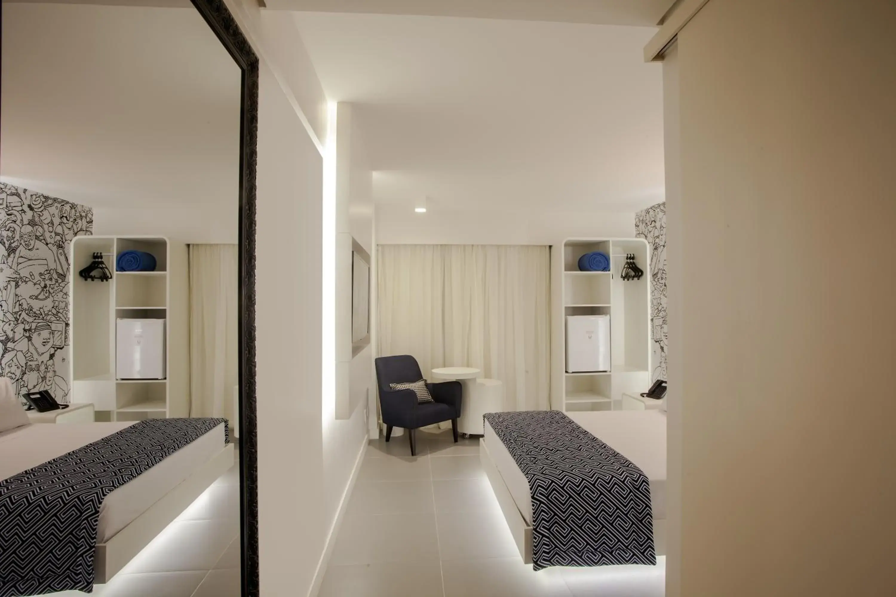 Bed, Seating Area in Ibis Styles RJ Botafogo