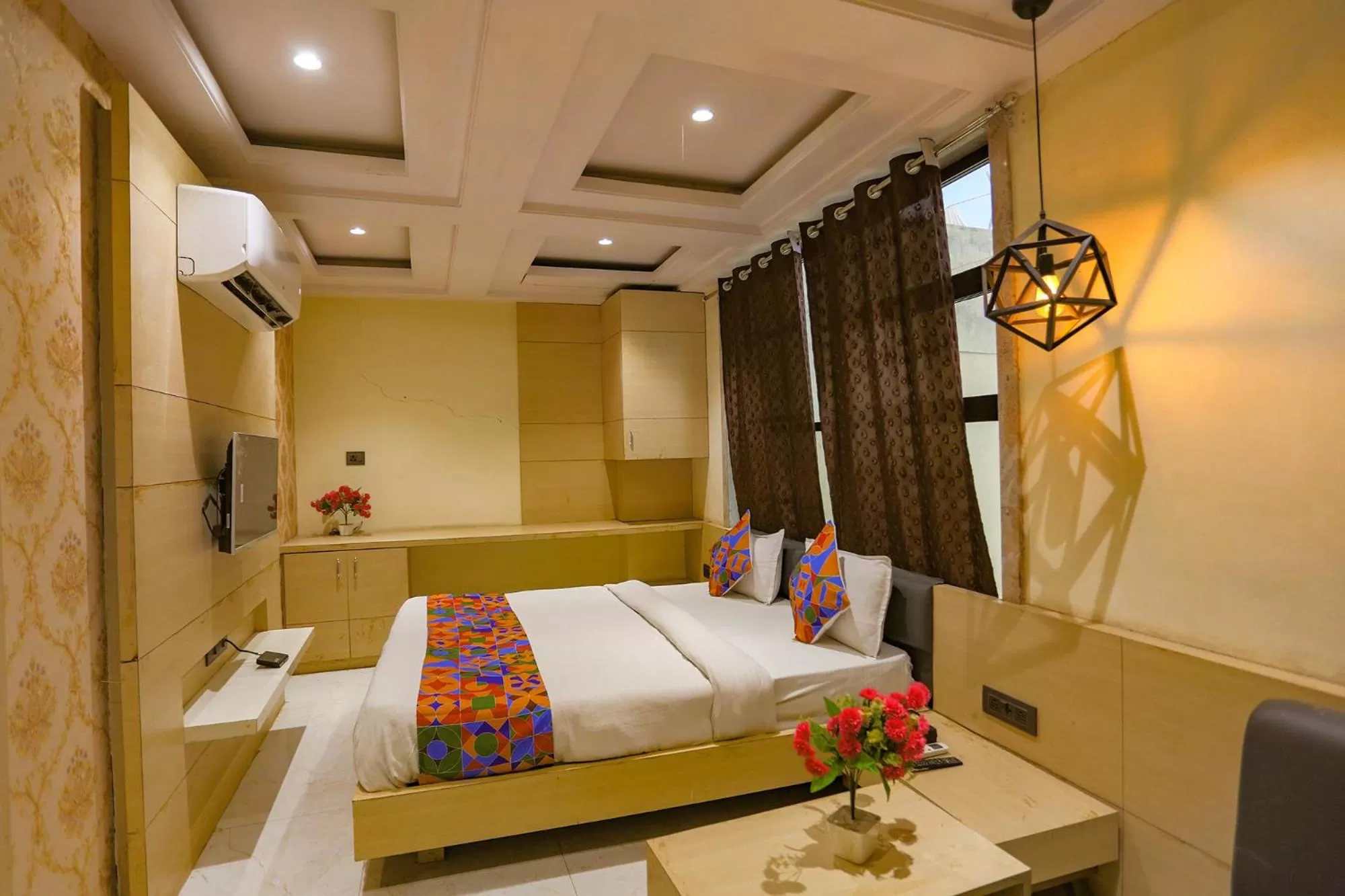 Bed in FabHotel Sun Park