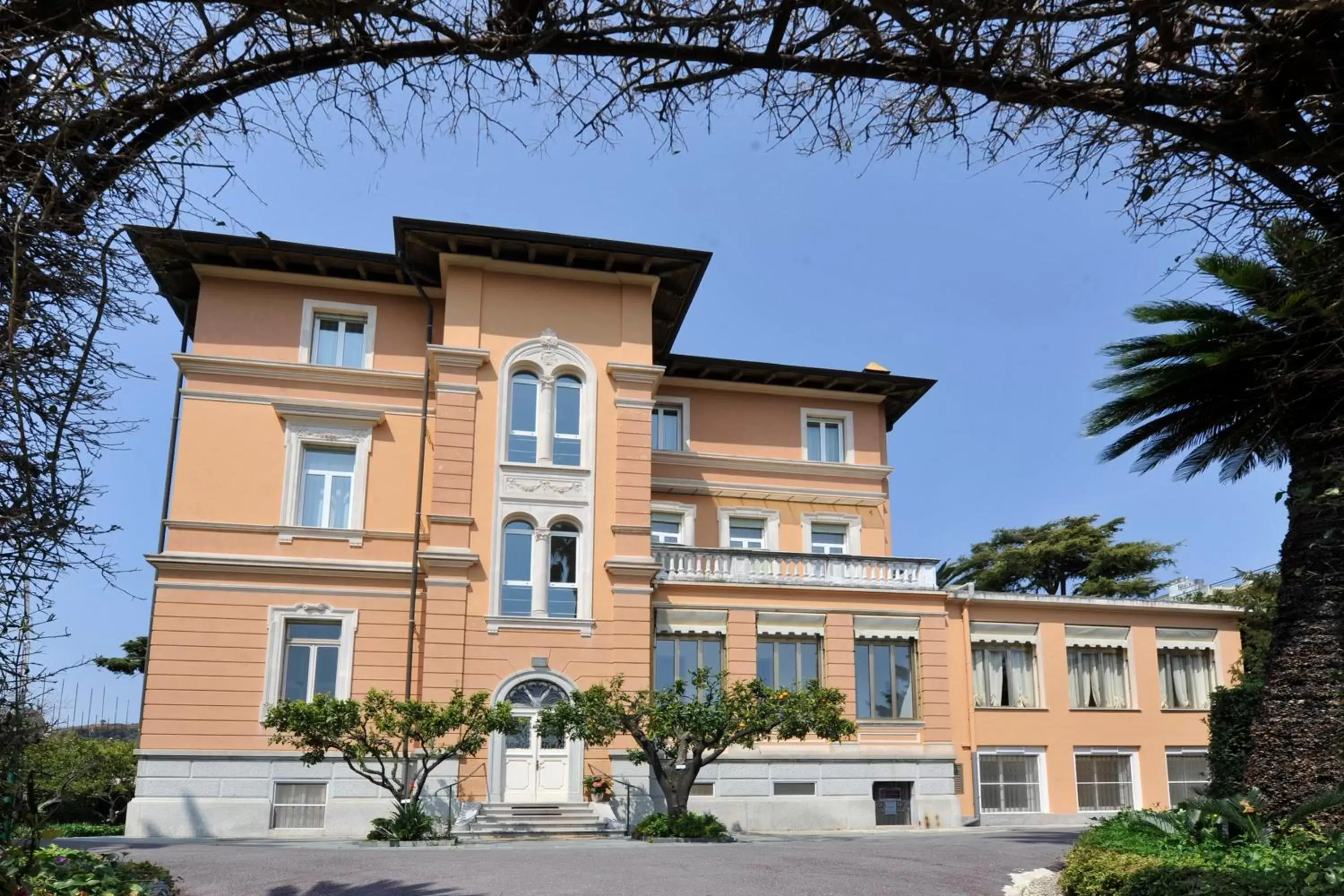 Facade/entrance, Property Building in Hotel Villa San Giuseppe