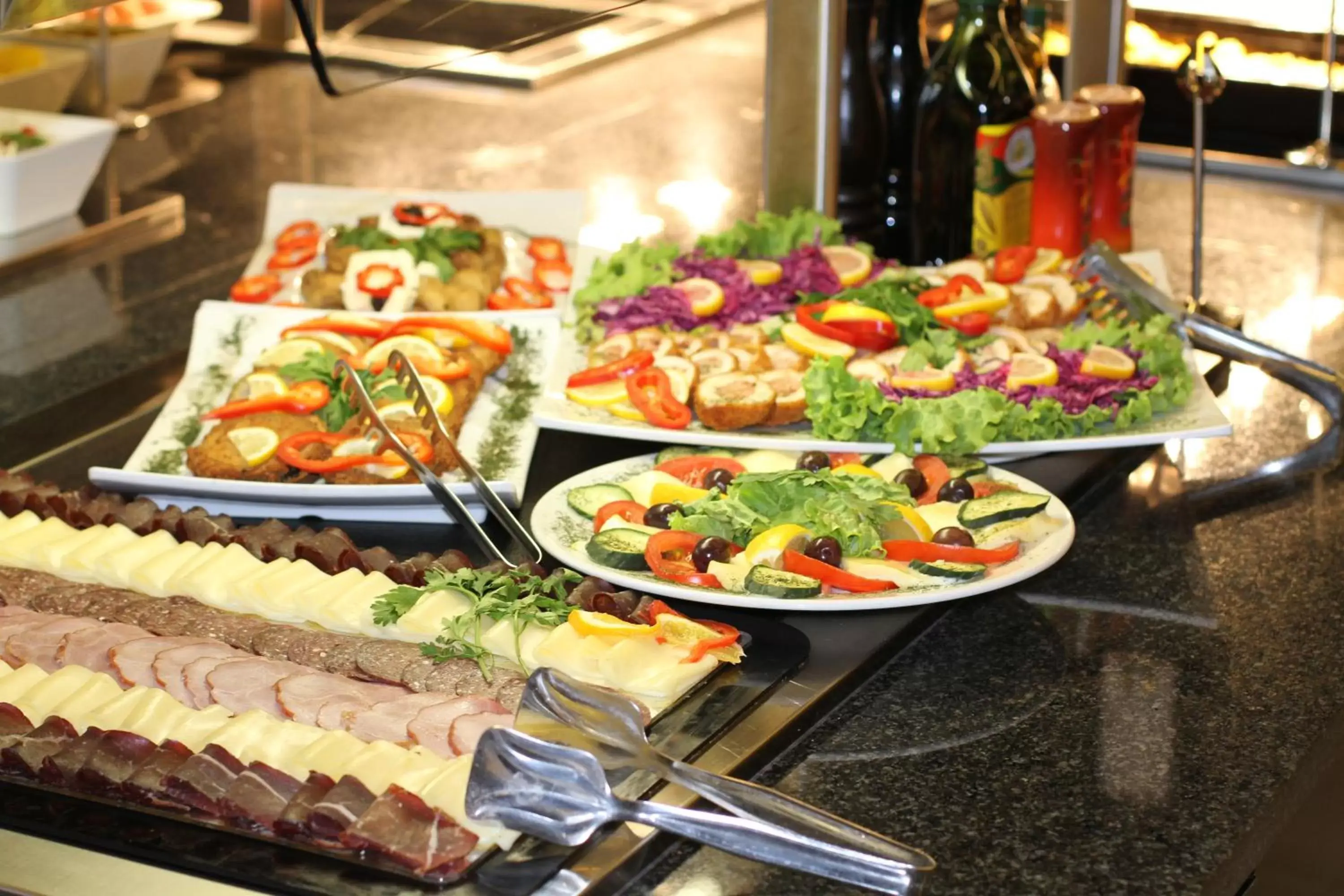 Food and drinks in Hollywood Hotel Food and drinks in Hollywood Hotel