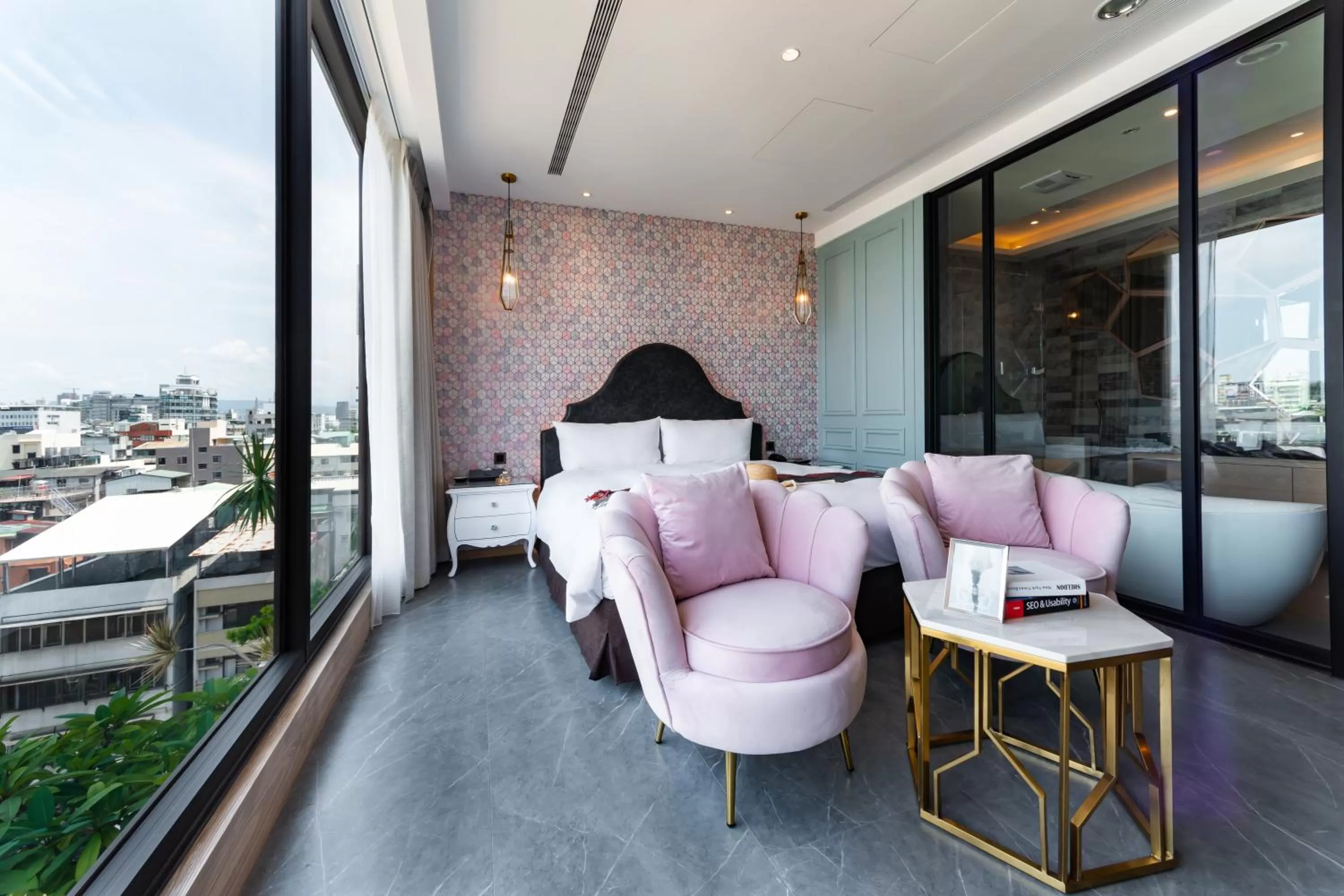 Property building in Norway Forest Motel - Wen Chuang Branch