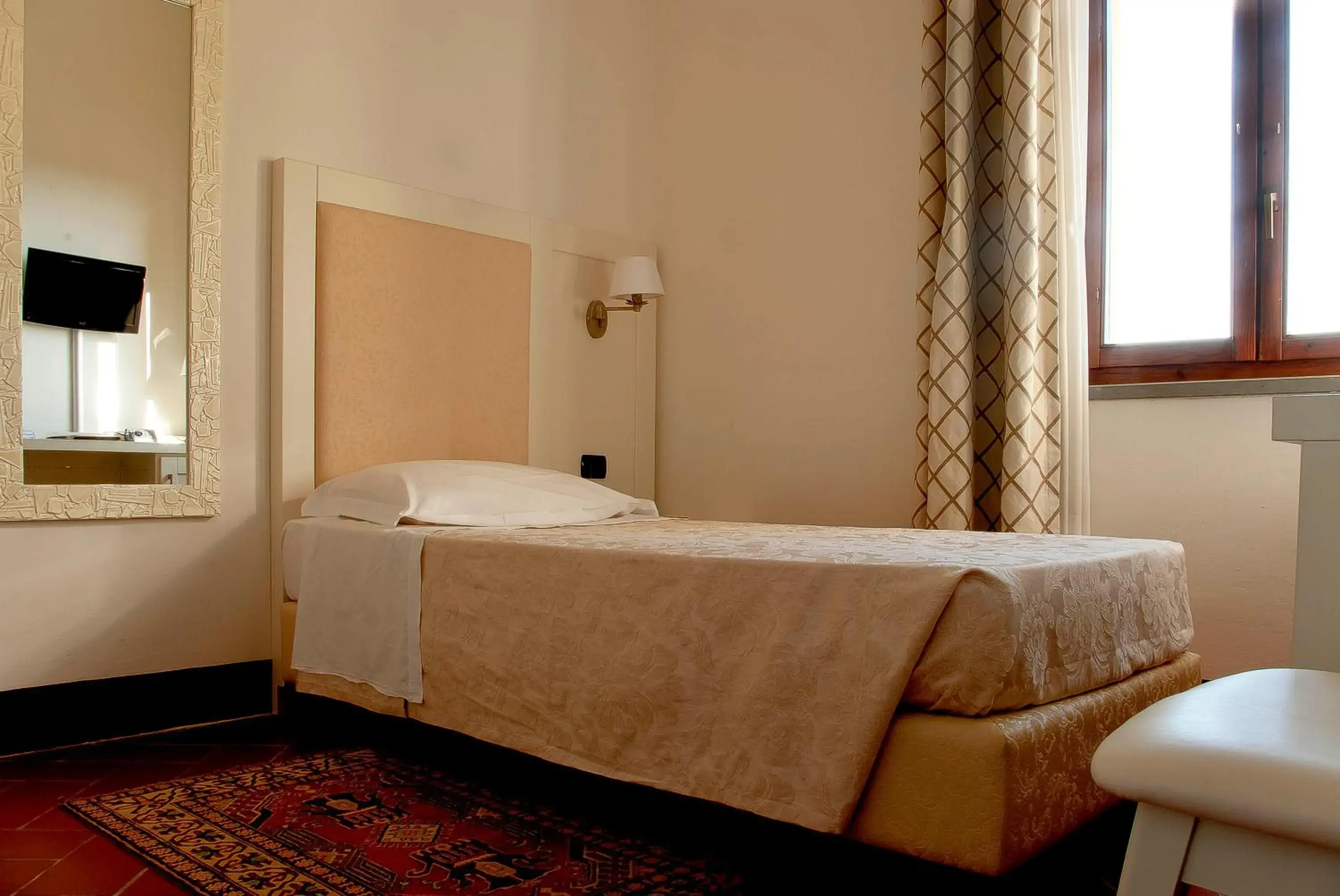 Bed in Hotel San Miniato