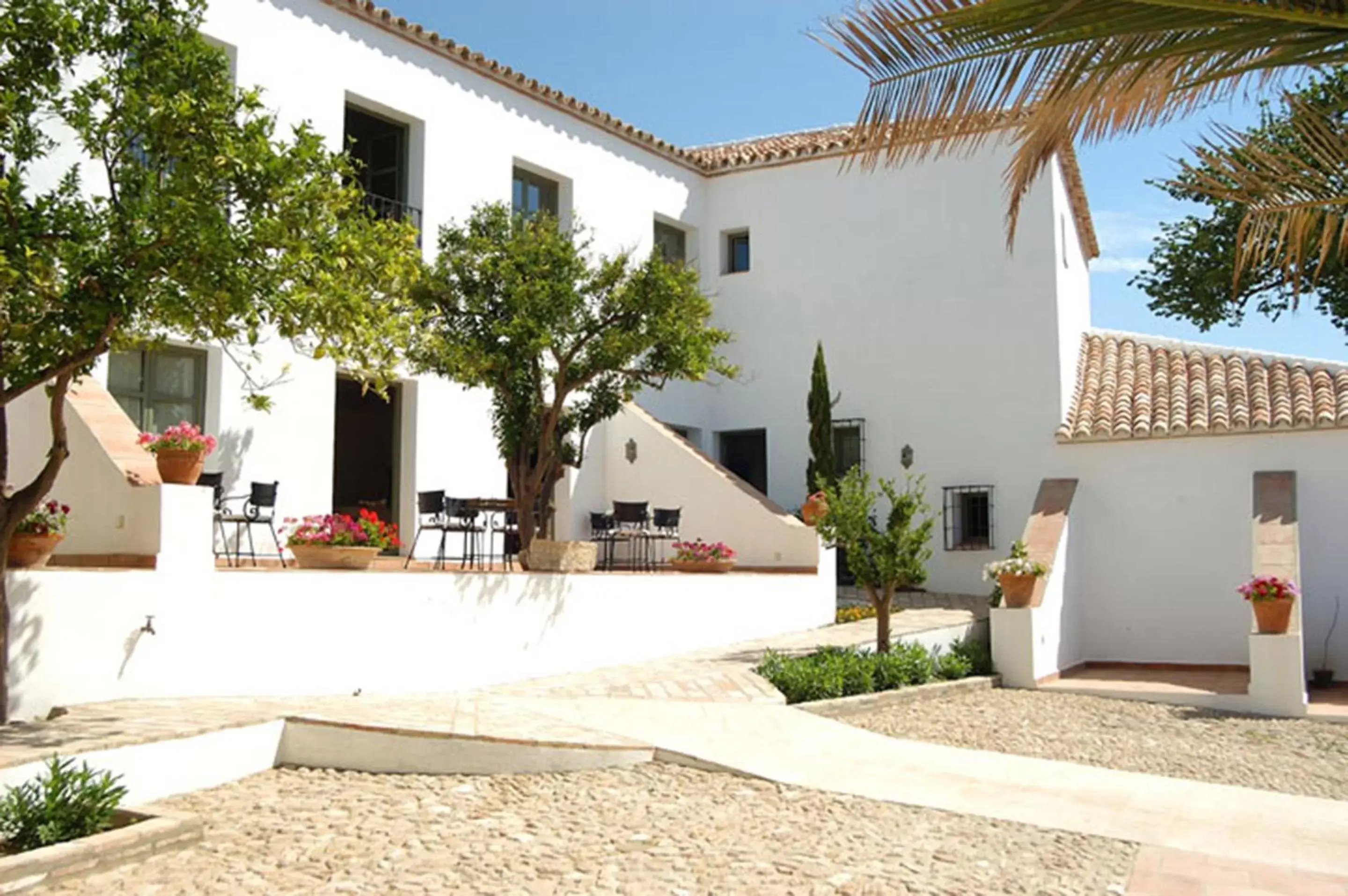 Facade/entrance, Property Building in Hotel Boutique Molino del Arco