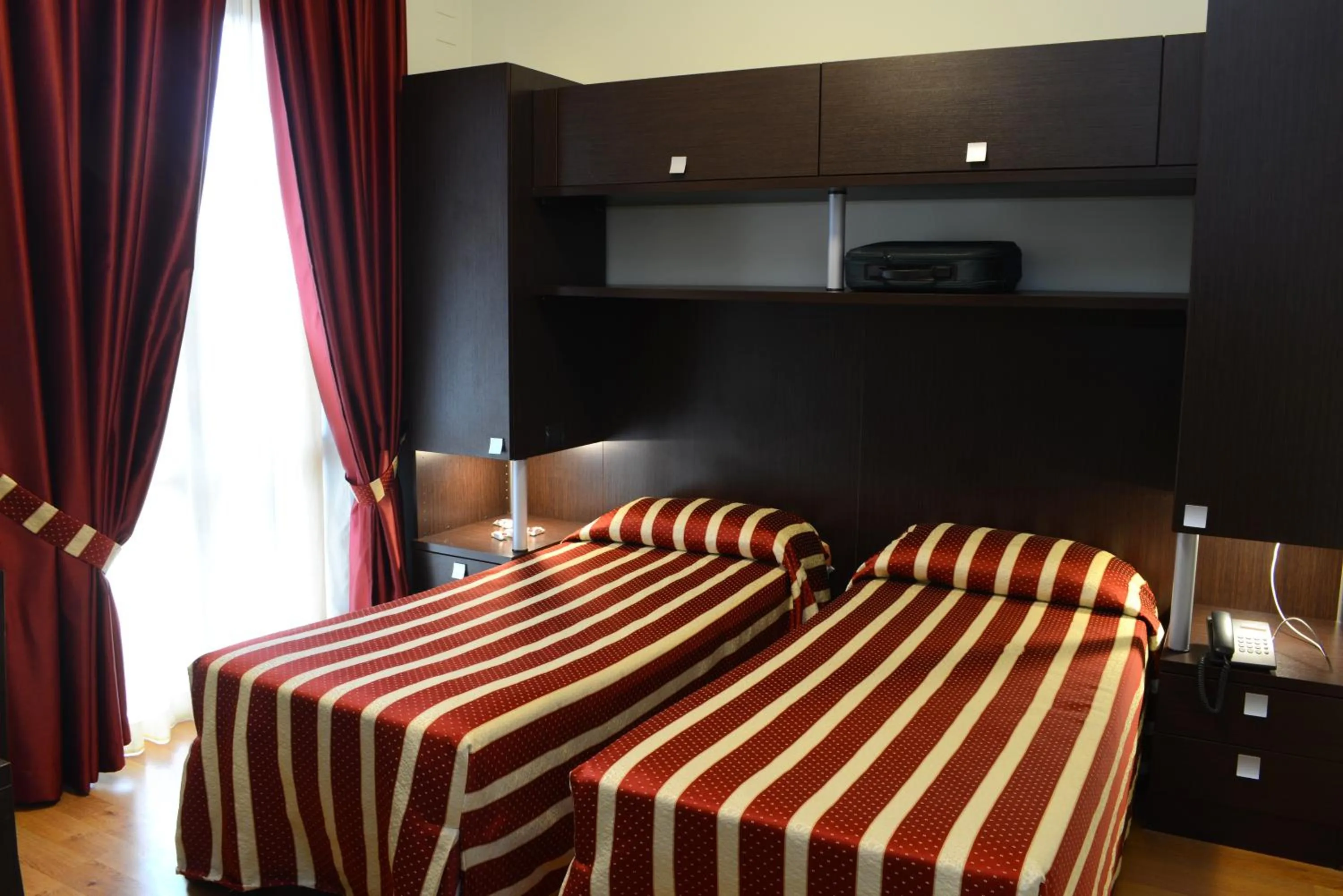 Bedroom, Bed in Hotel Iacone