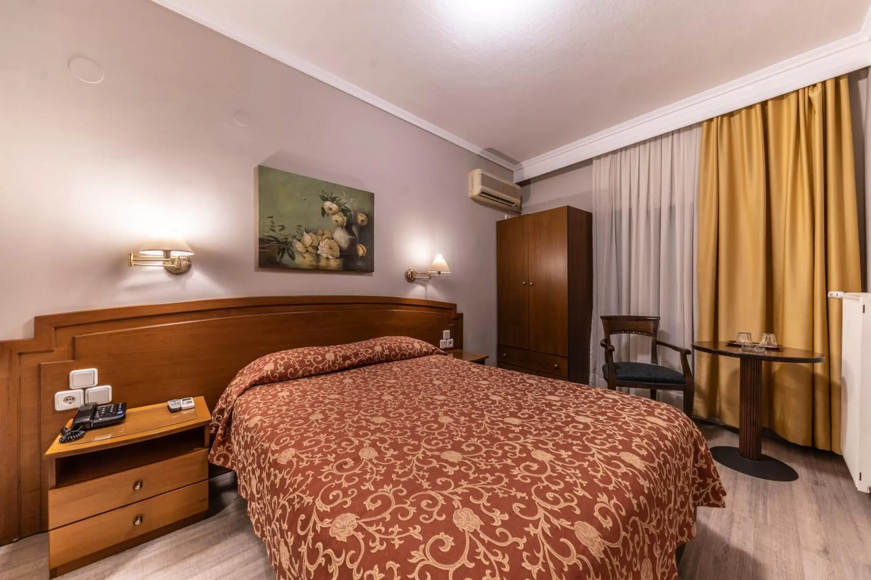 Triple Room in Vergina Hotel
