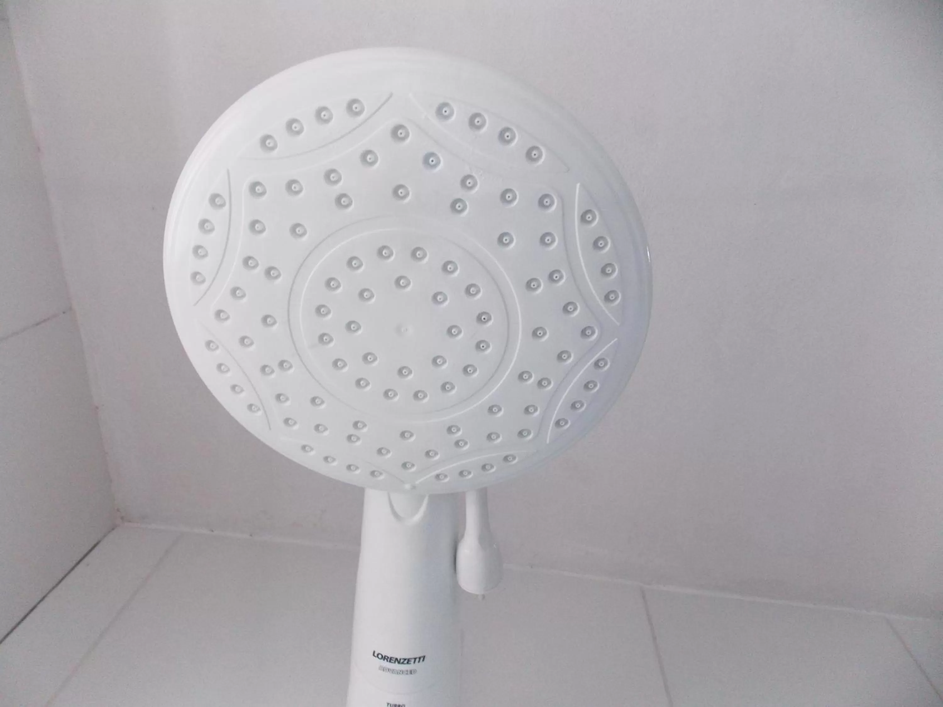 Shower, Bathroom in Hotel Visão