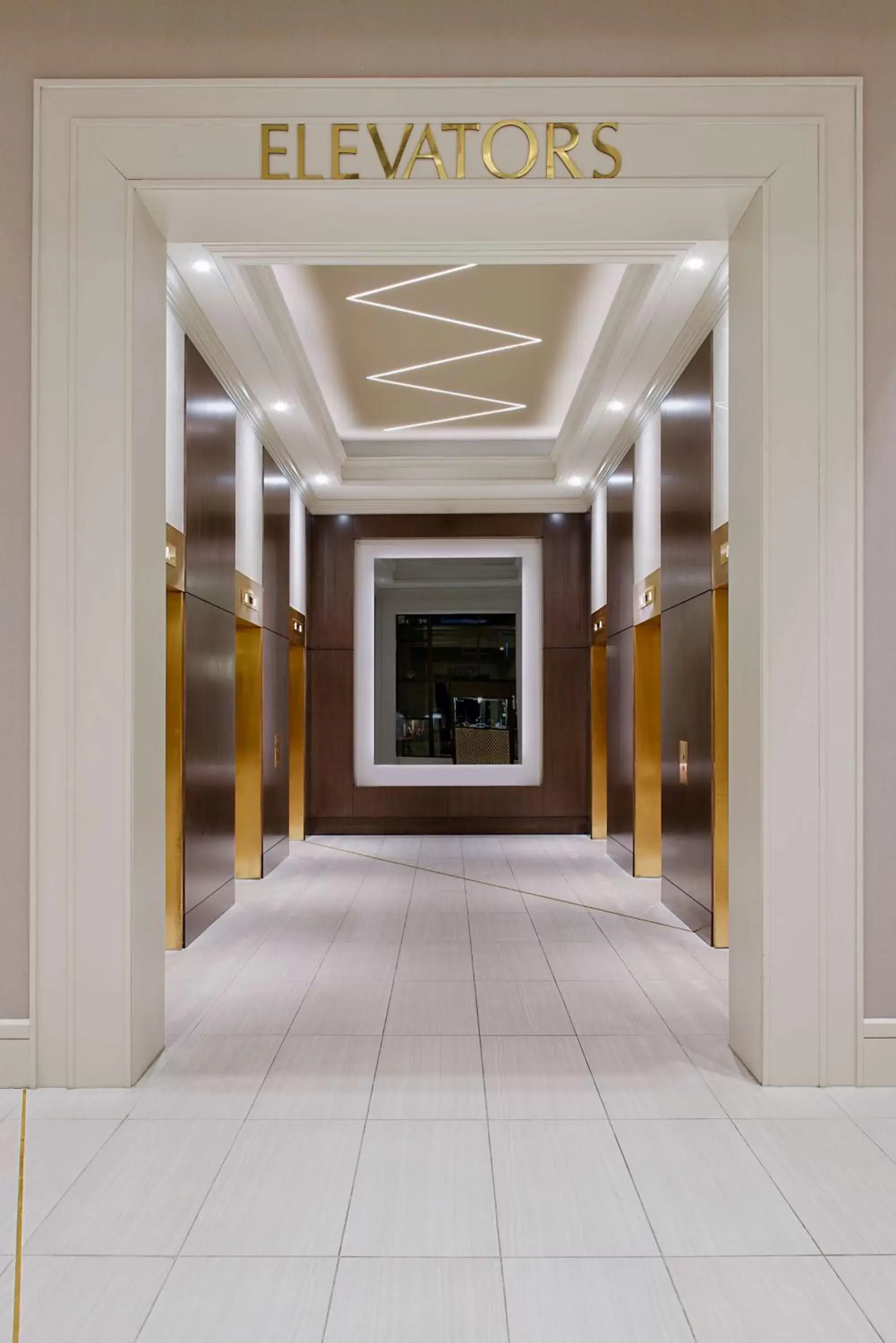 Lobby or reception in Hilton Minneapolis Lobby or reception in Hilton Minneapolis