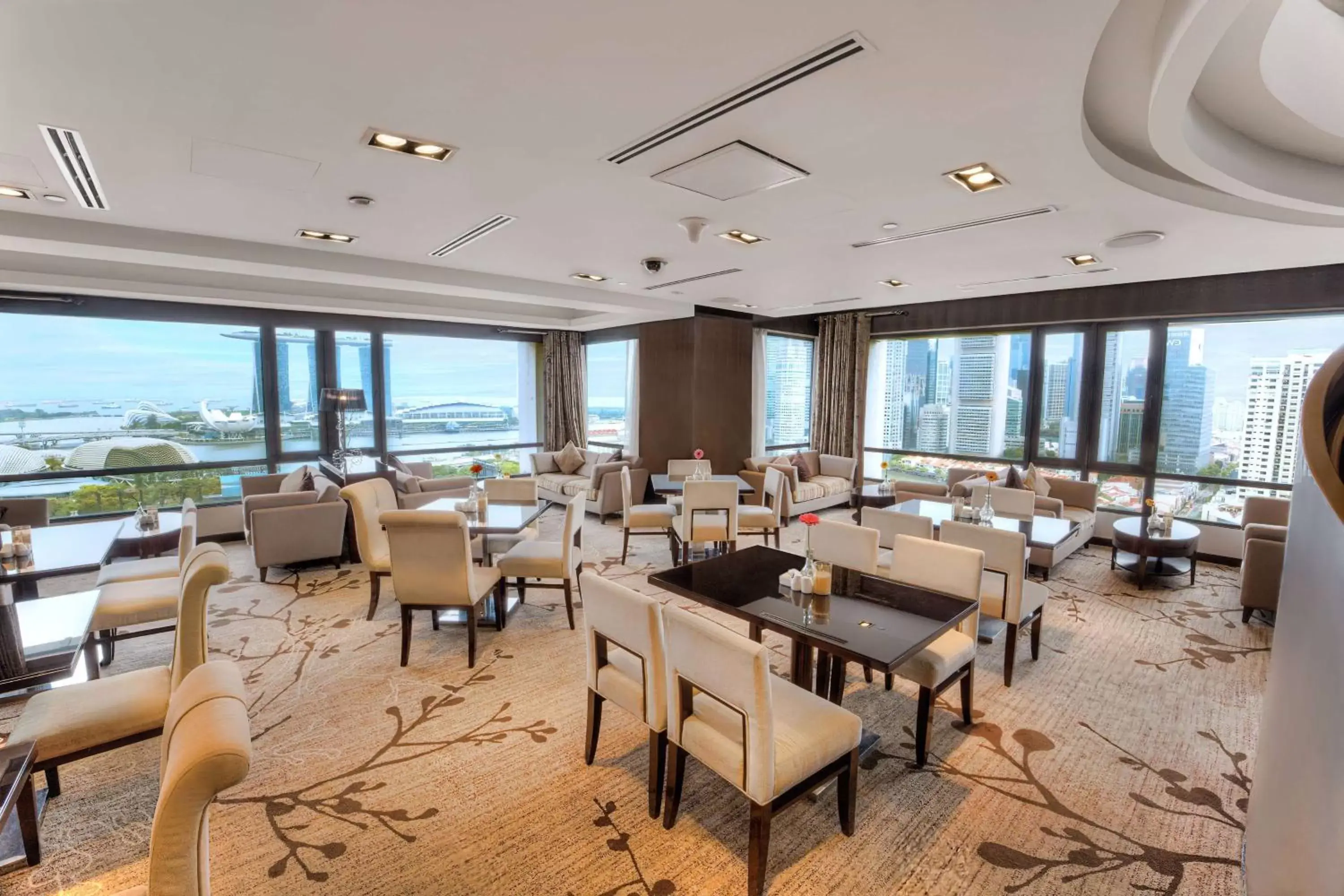 Lounge or bar, Restaurant/Places to Eat in Peninsula Excelsior Singapore, A Wyndham Hotel