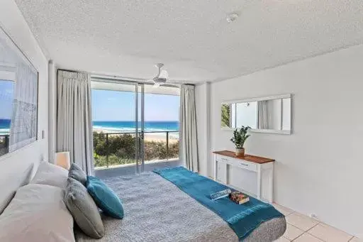 Sea view in One The Esplanade Apartments on Surfers Paradise