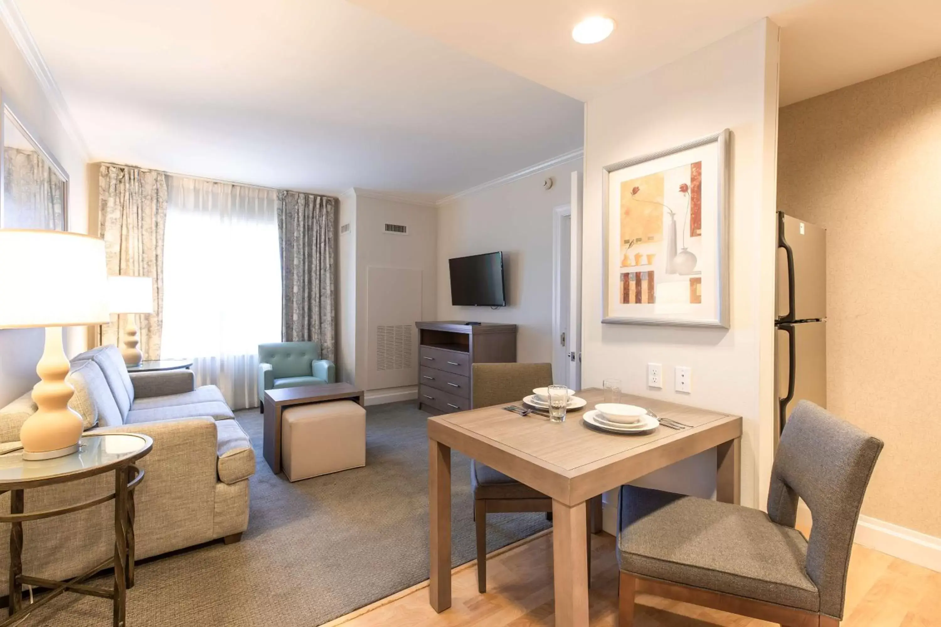 Living room, Seating Area in Homewood Suites by Hilton Palm Beach Gardens
