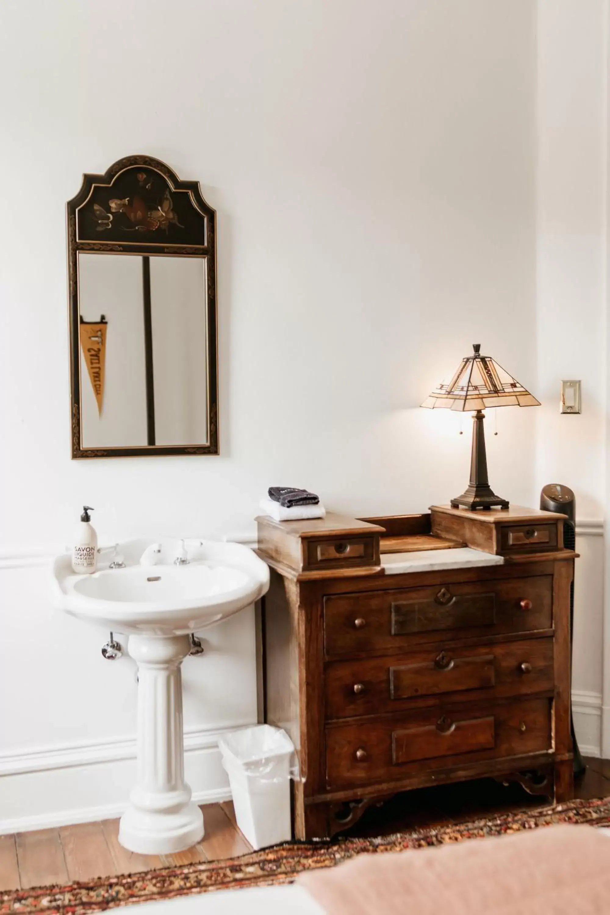 Bathroom in Ellerbeck Bed & Breakfast