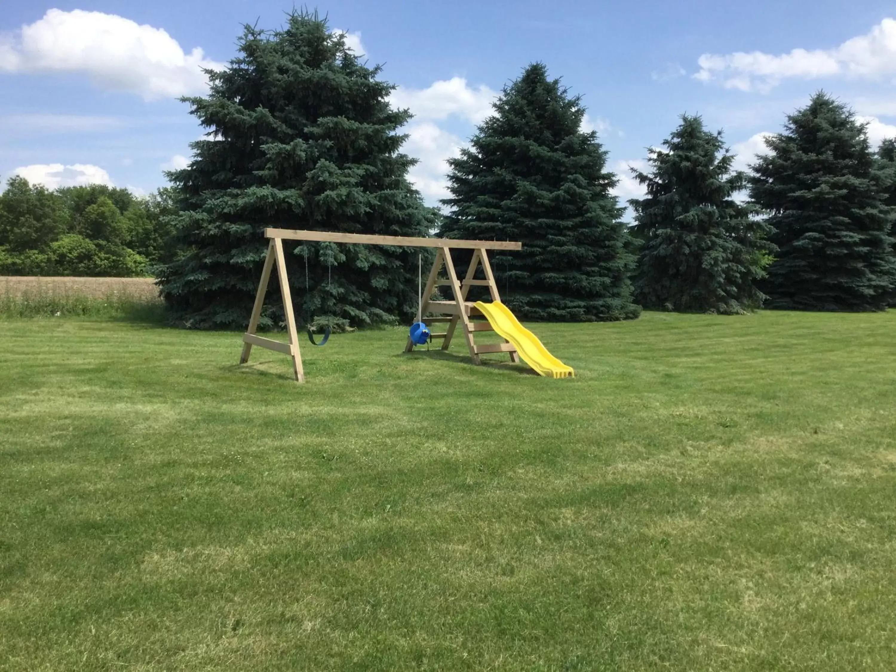 Children play ground, Children's Play Area in Super 8 by Wyndham Imlay City