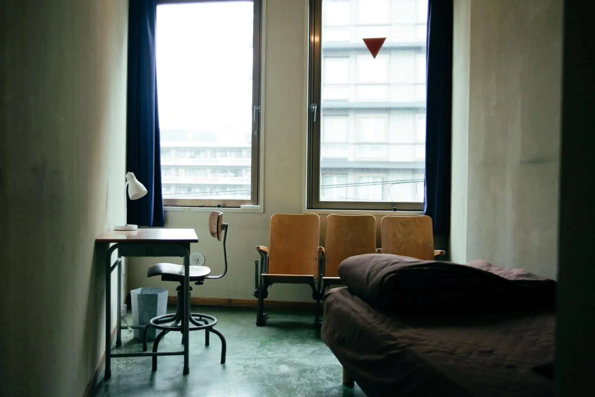 Photo of the whole room, Seating Area in Len Kyoto Kawaramachi Hostel Cafe & Bar